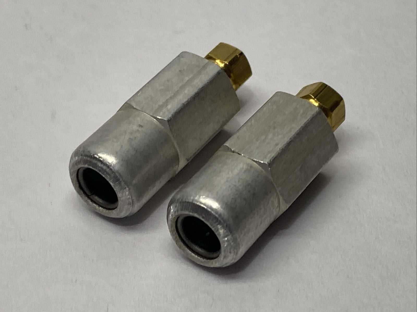 Lincoln Industrial 82617 Snap On Coupler Straight Tube Connector 1/8" LOT OF 2 - Maverick Industrial Sales