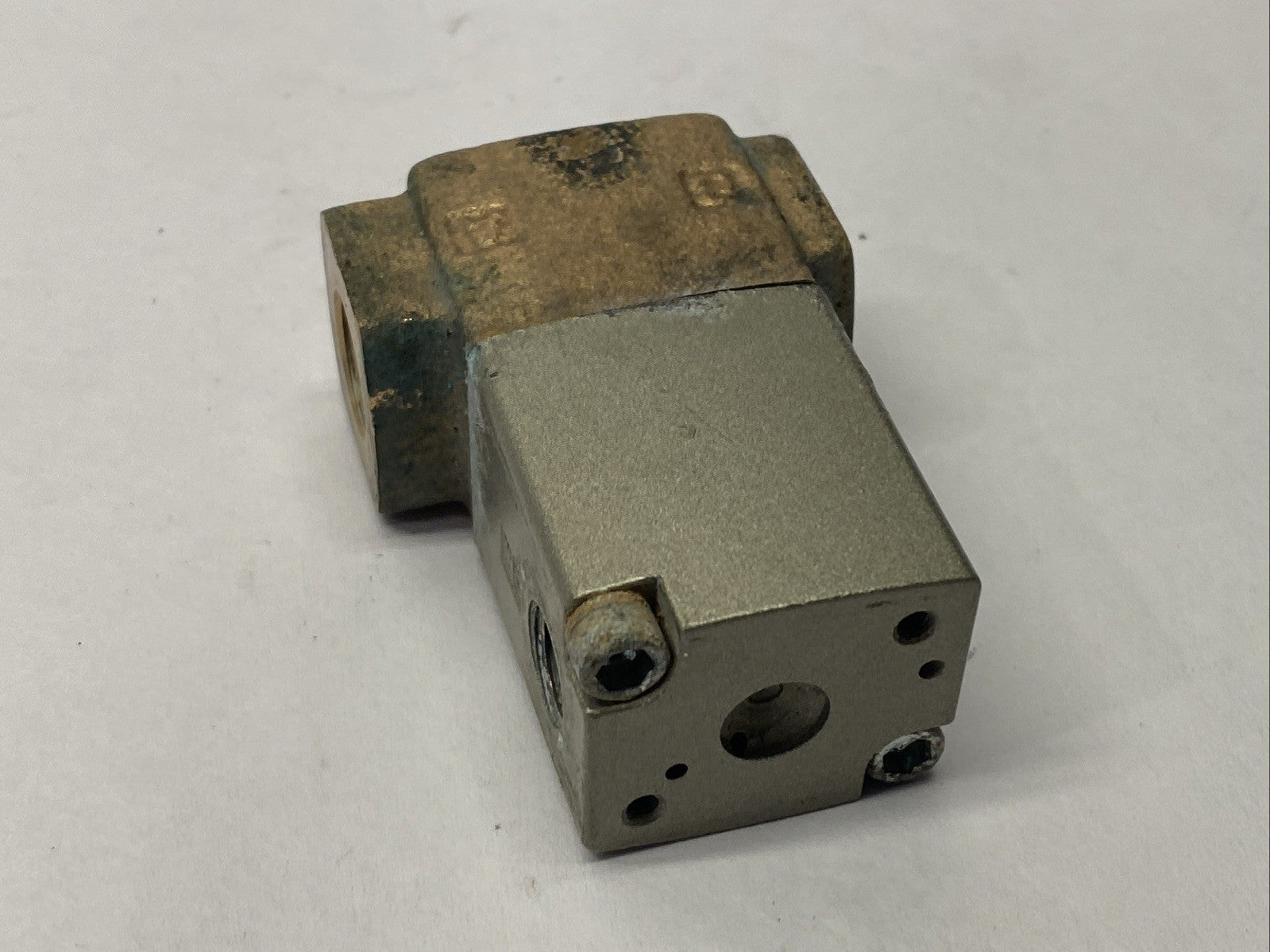 SMC VNB114A-N8A-5DZ Pneumatic Process Valve 2-Way 1/4" NPT - Maverick Industrial Sales