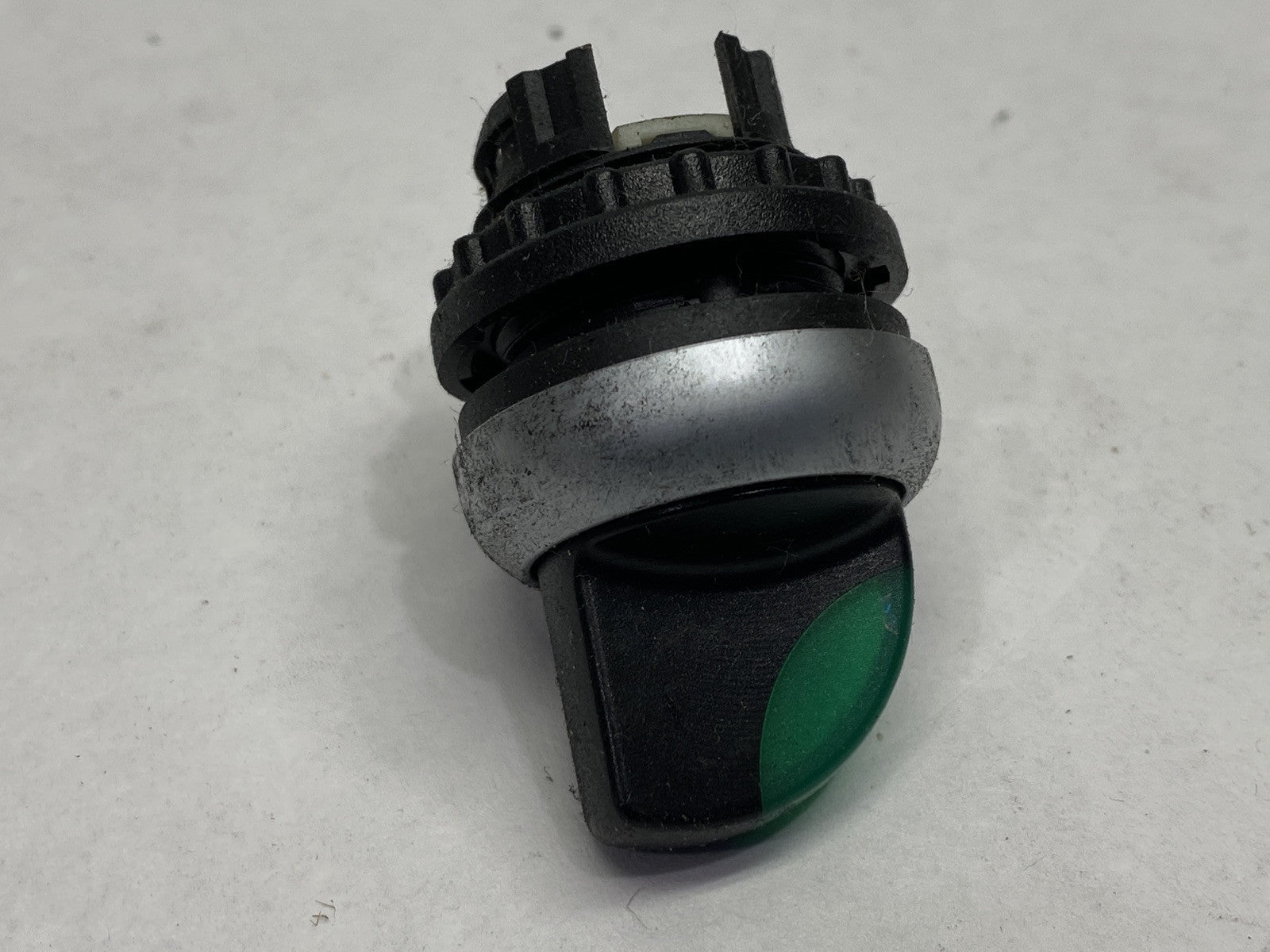 Moeller S-5225 Illuminated 3-Position Selector Switch Assembly Green - Maverick Industrial Sales