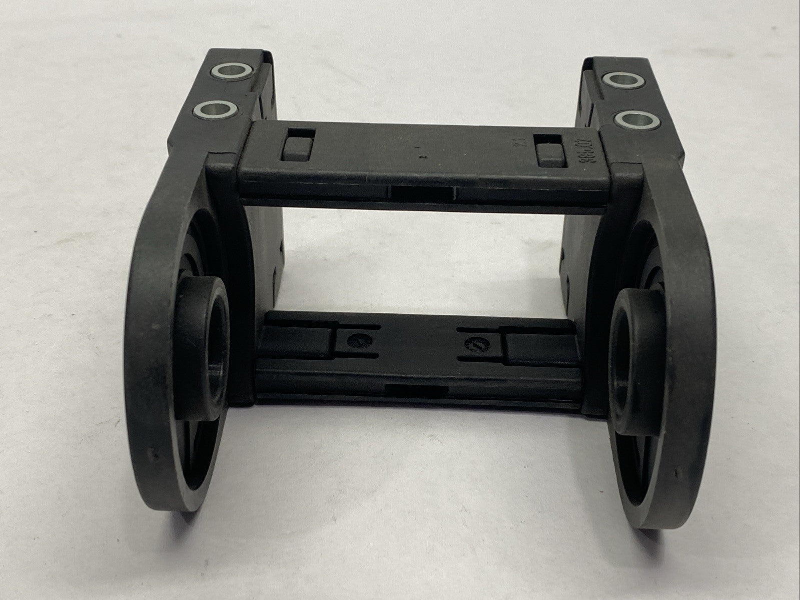 Igus 3800.10 Cable Carrier KMA Mounting Pivoting Bracket - Maverick Industrial Sales