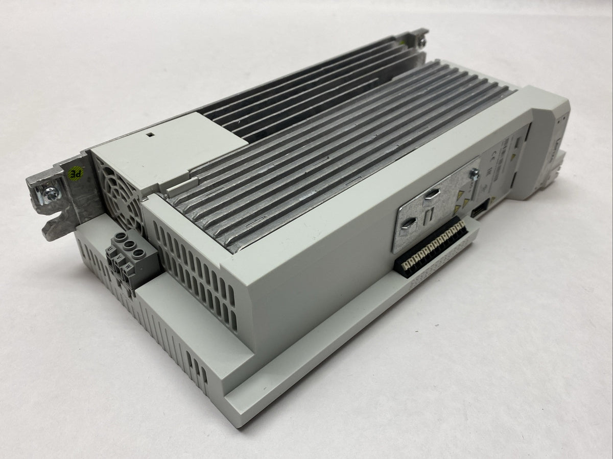 I51AE215D10001000S | Lenze i510 Inverter 1.5kW/2HP 1/N(3)/PE 230/240VAC - New – Open box - Maverick Industrial Sales