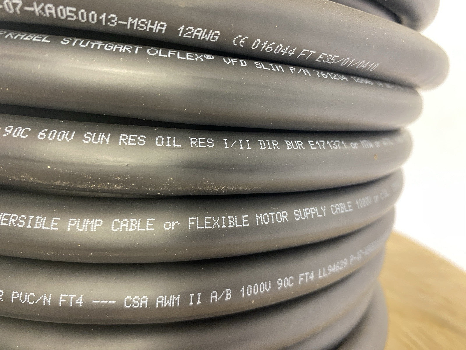LAPP 761204 Cable OLFLEX VFD SLIM 4G4 12/4C 86.0 FT 4C 12 AWG Black - Maverick Industrial Sales