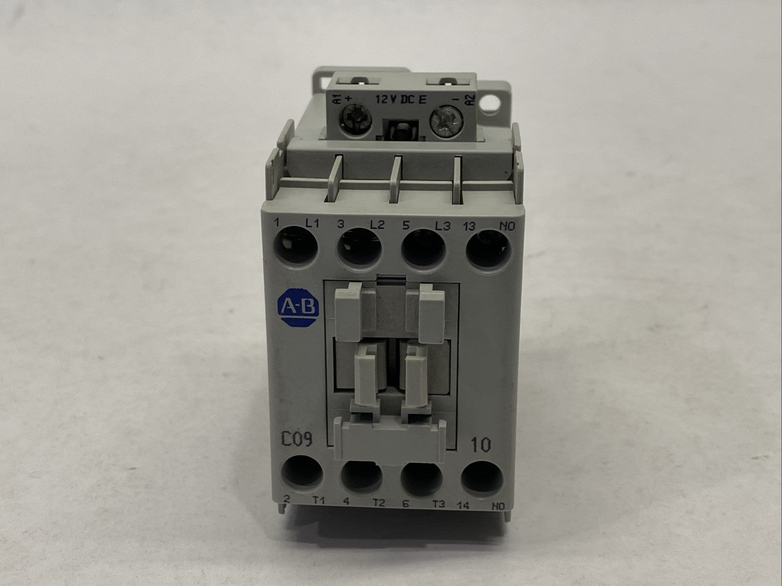Allen Bradley 100-C09EQ10A Ser A Contactor 32A 690V 12VDC Coil - Maverick Industrial Sales