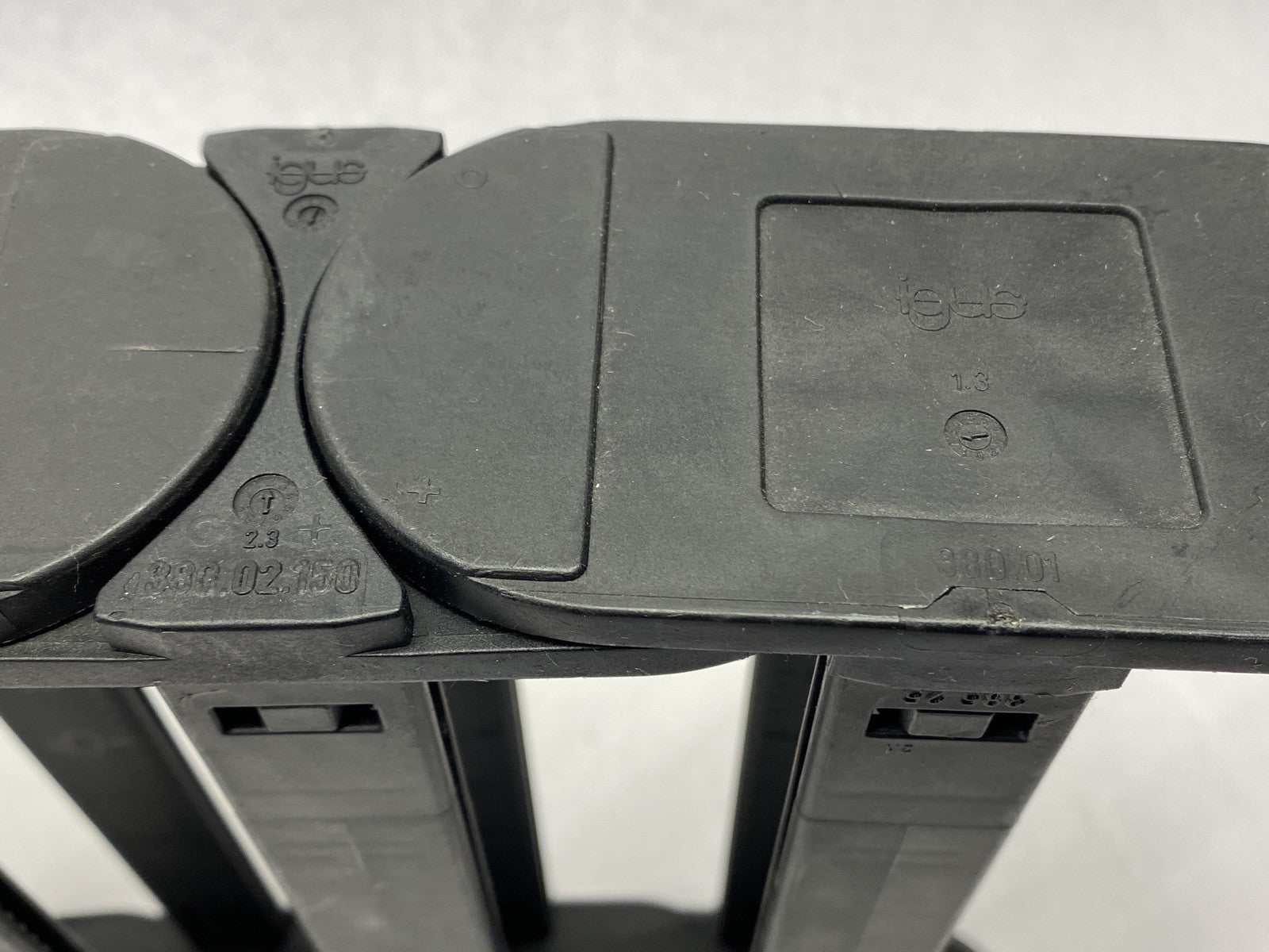 Igus 350.250.150.0 E-Chain Assembly 4-Links - Maverick Industrial Sales
