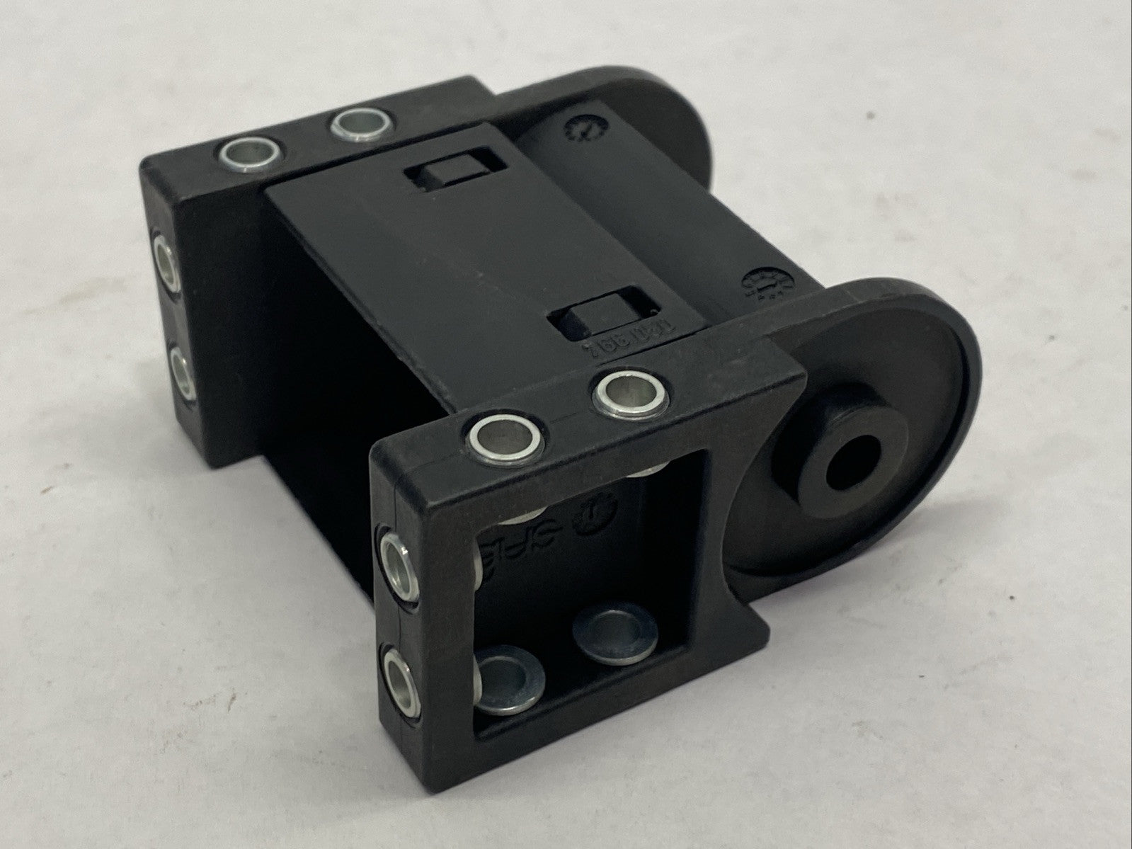 Igus 2220.20 Cable Carrier KMA Pivoting End Anchor Bracket - Maverick Industrial Sales