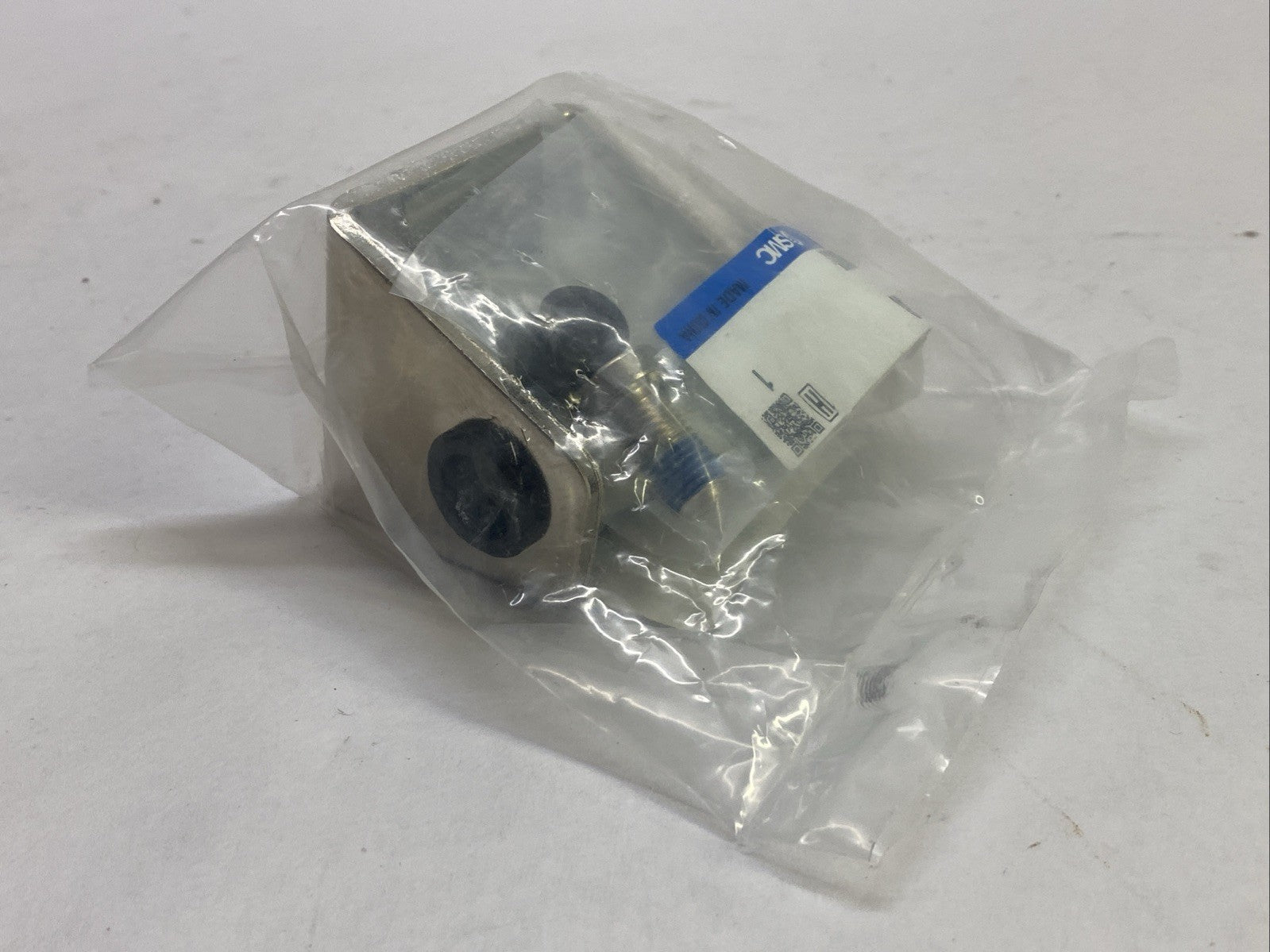 SMC CG-040-24A Receiving Pivot Mounting Bracket - Maverick Industrial Sales