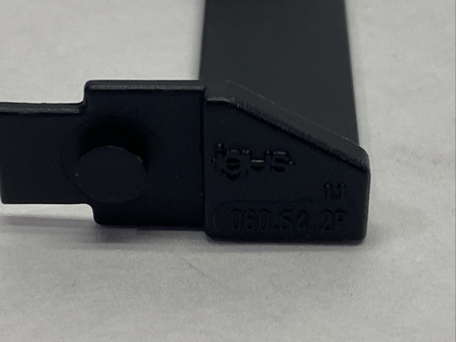 Igus 060-64-12PZ E06 Series Energy Chain Mounting Brackets Male/Female - Maverick Industrial Sales
