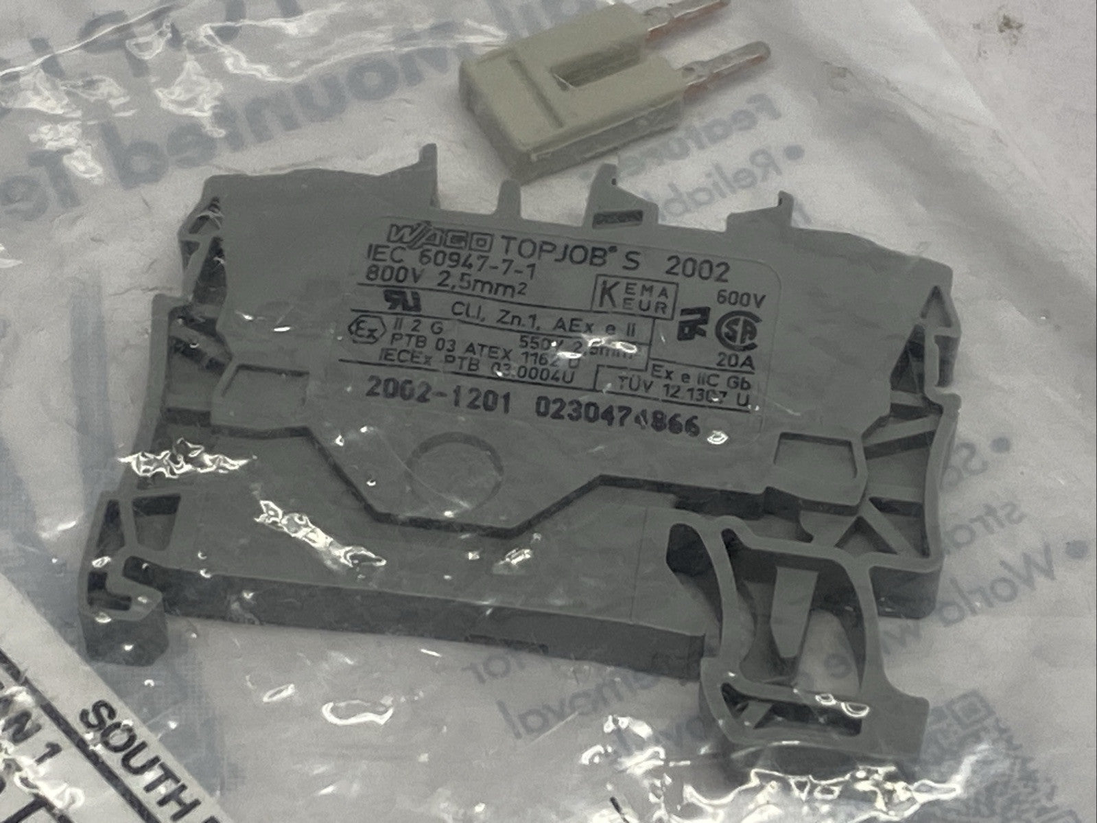 Wago 2002-1201 TopJobs Terminal Block 2.5mm 800v LOT OF 2 - Maverick Industrial Sales