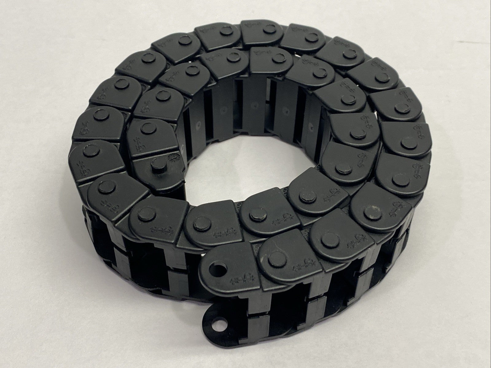 Igus E08.30.038.0 Series E08 Energy Chain 31 Links 2.03ft - Maverick Industrial Sales
