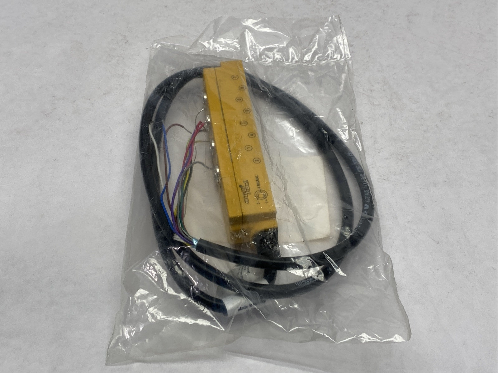 Turck VB 803M-1C Multi-Box Junction Box 8-Port U-30993 - Maverick Industrial Sales