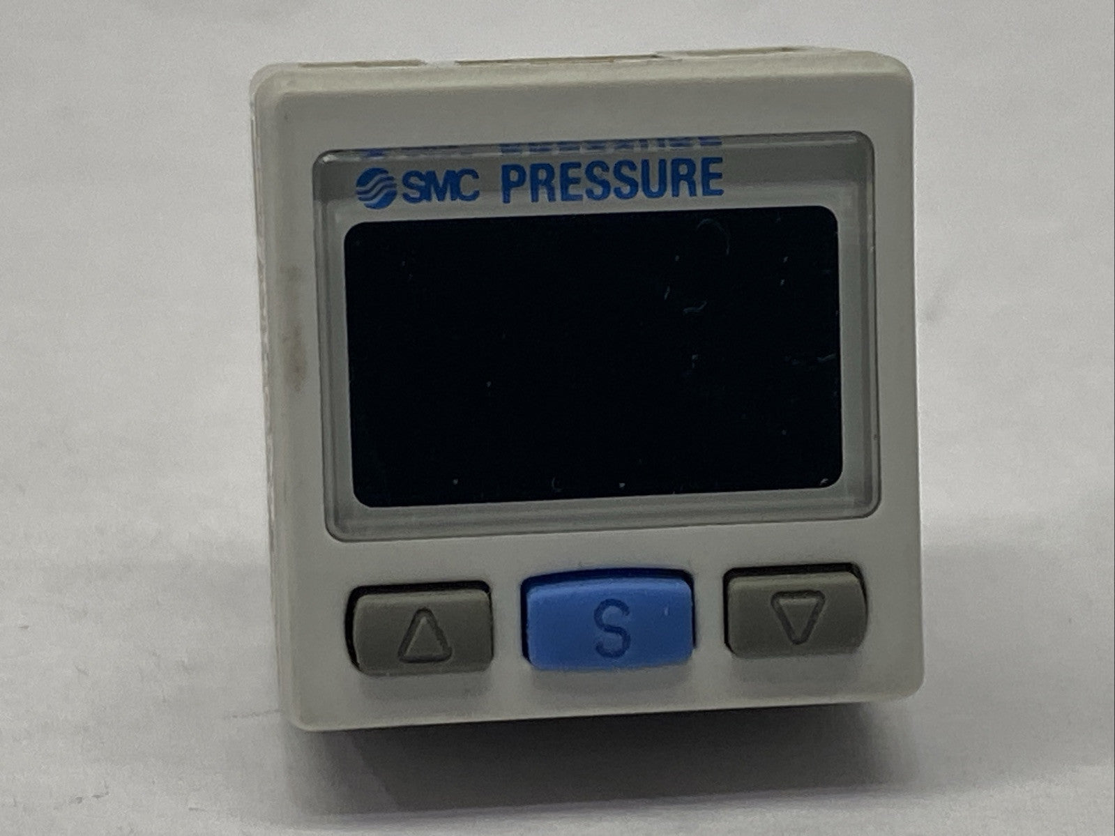 SMC ZSE30A-N01-B High Precision Electronic Vacuum Pressure Switch 12-24VDC - Maverick Industrial Sales