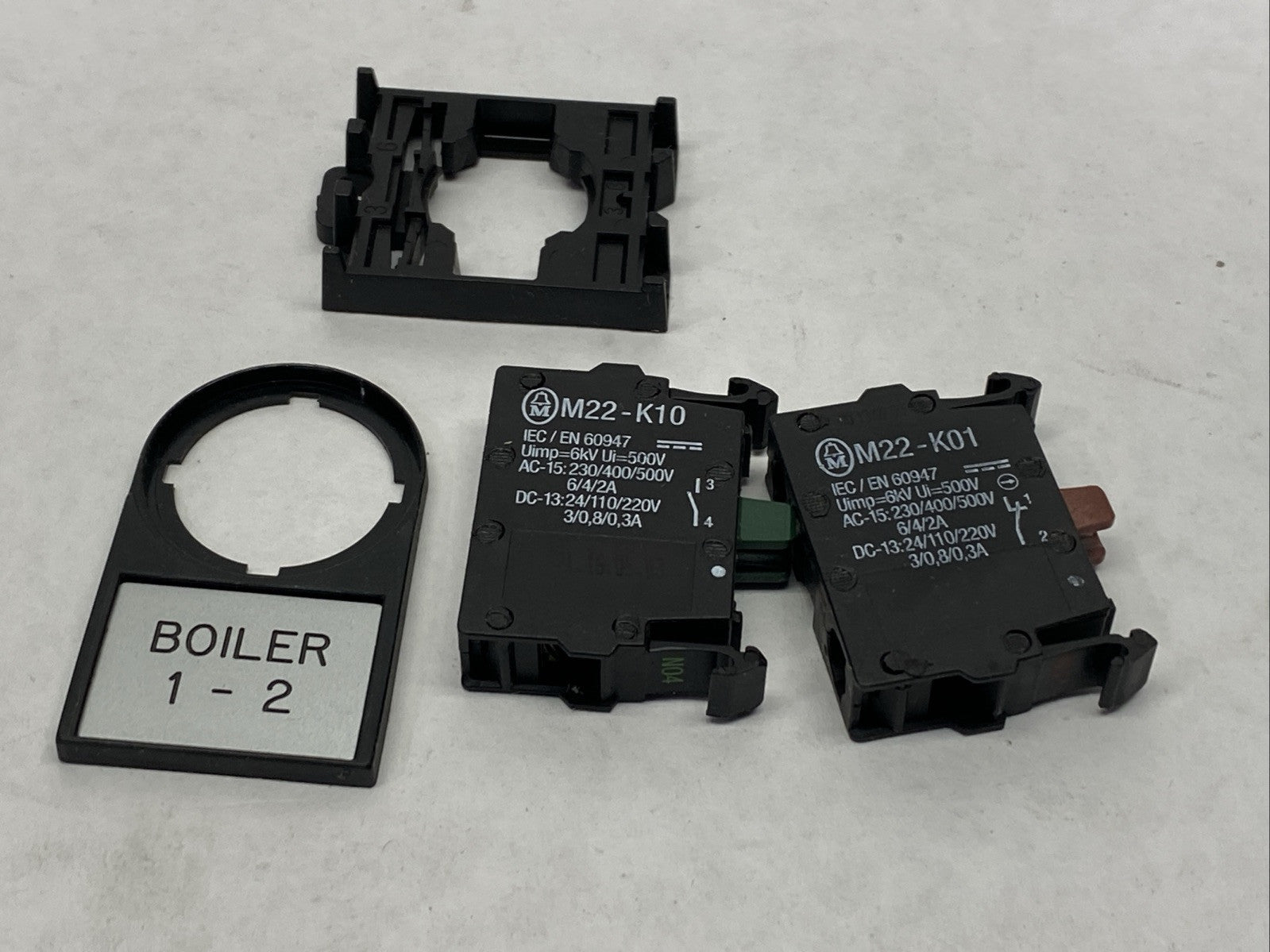 Moeller S-5733 2-Position Selector Switch Assembly Black Boiler 1-2 - Maverick Industrial Sales