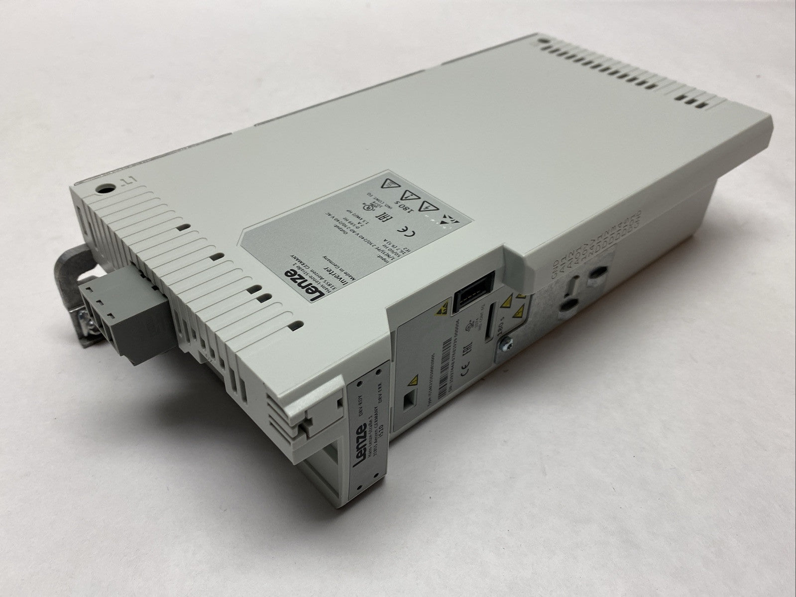 Lenze I51AE215D10001000S i510 Inverter 1.5kW/2HP 1/N(3)/PE 230/240VAC - Maverick Industrial Sales