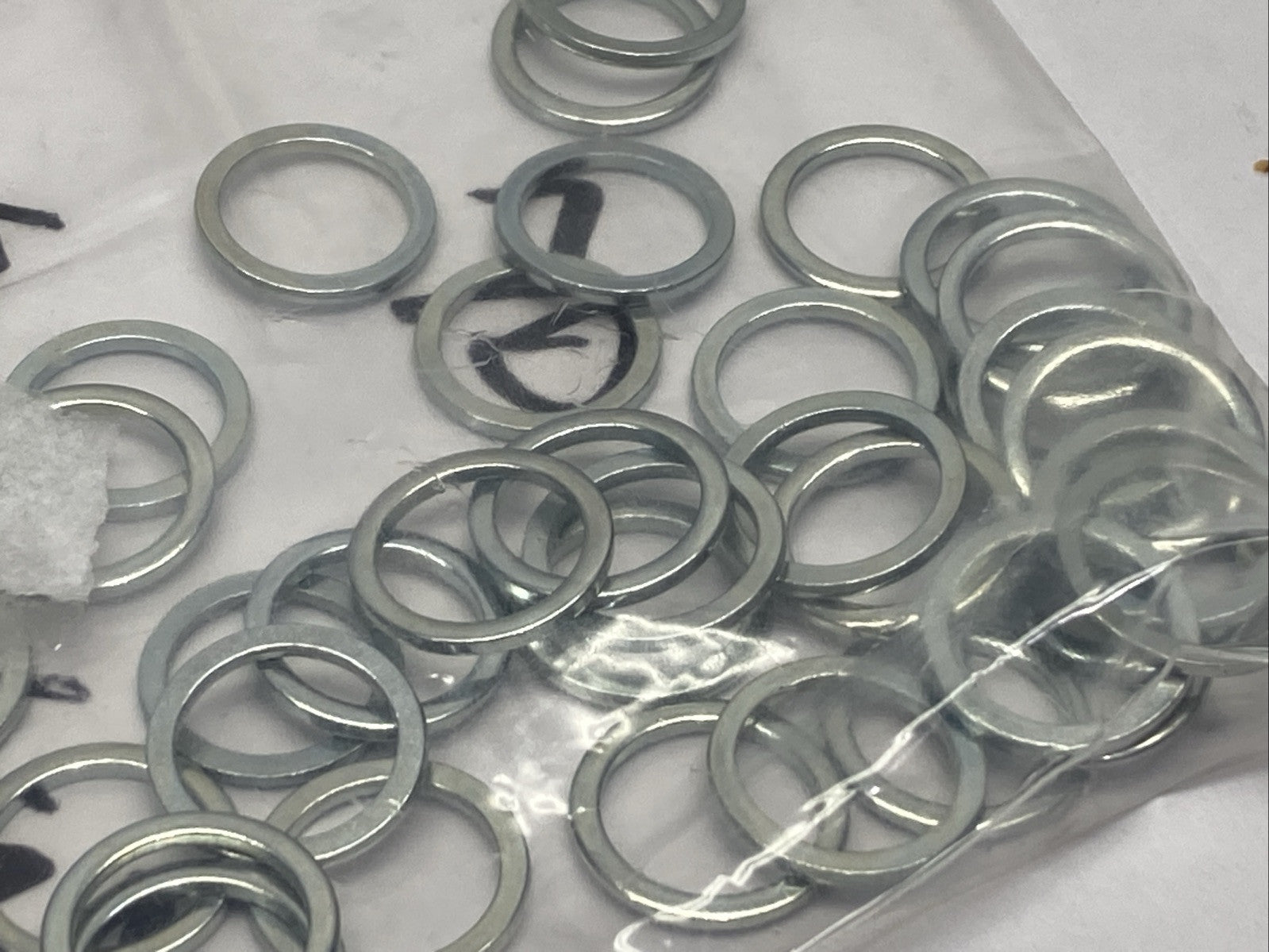 RR-04 | Bond Fluidaire Retaining Ring #B-1/4" PKG OF 40 - New - Maverick Industrial Sales