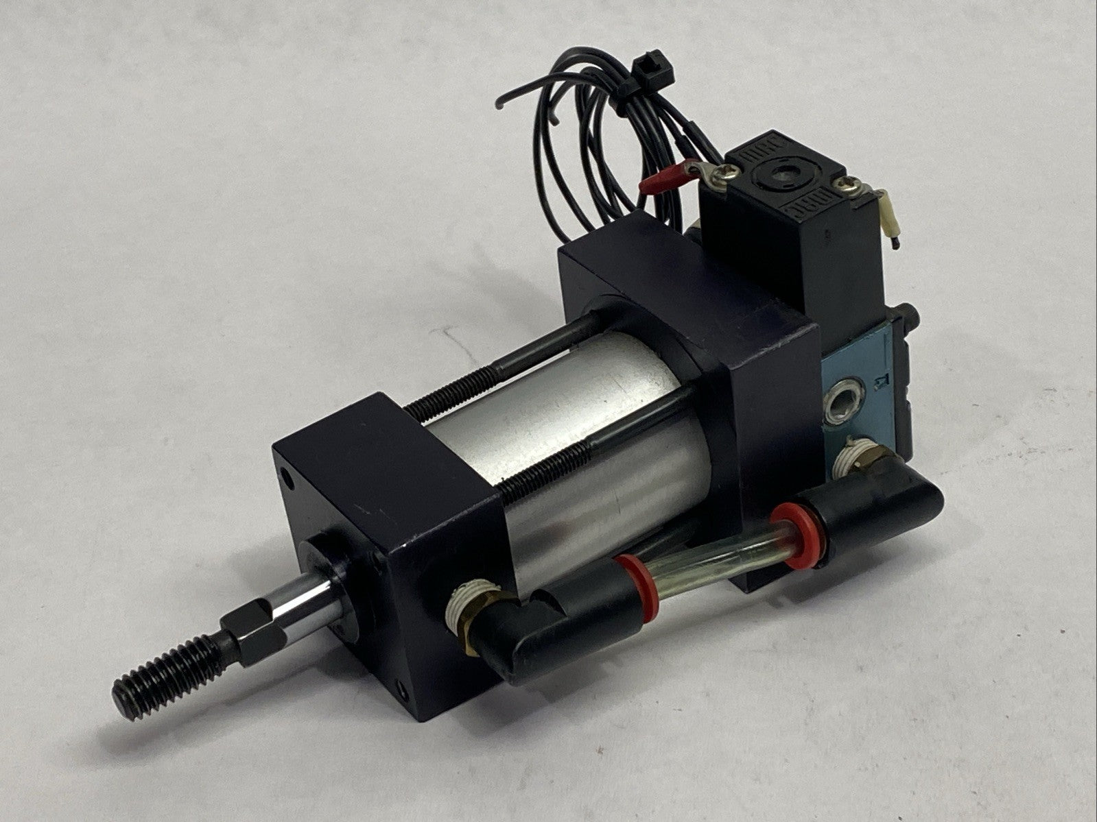 Lin-Act AD197806 P36-11 Pneumatic Cylinder w/ MAC 45A-AA1-DACA-1BA Solenoid - Maverick Industrial Sales