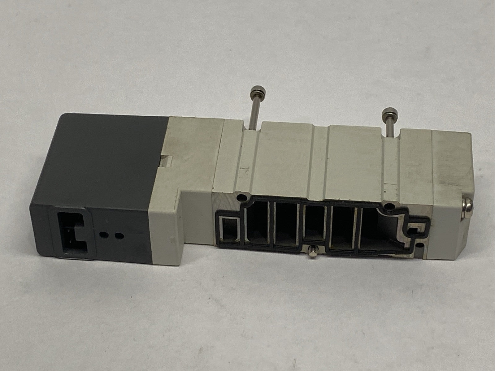 SMC VQC4100-5 Pneumatic Manifold Solenoid Valve 5-Port - Maverick Industrial Sales