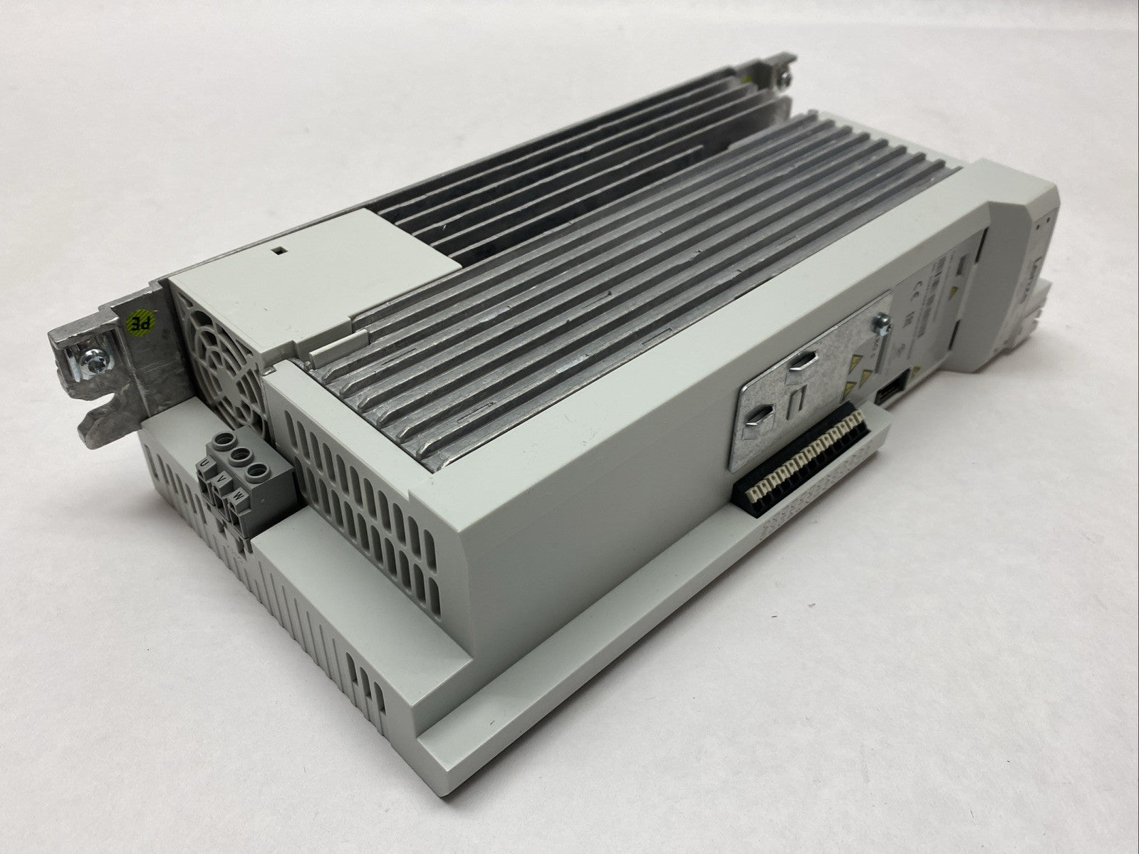 Lenze I51AE215D10001000S i510 Inverter 1.5kW/2HP 1/N(3)/PE 230/240VAC - Maverick Industrial Sales