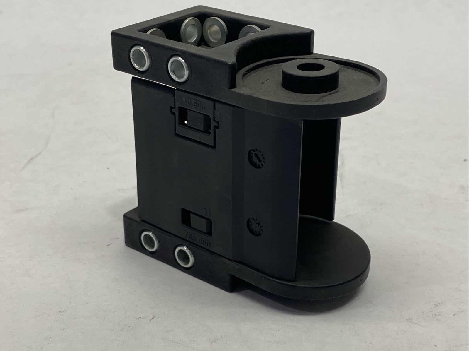 Igus 2220.20 Cable Carrier KMA Pivoting End Anchor Bracket - Maverick Industrial Sales