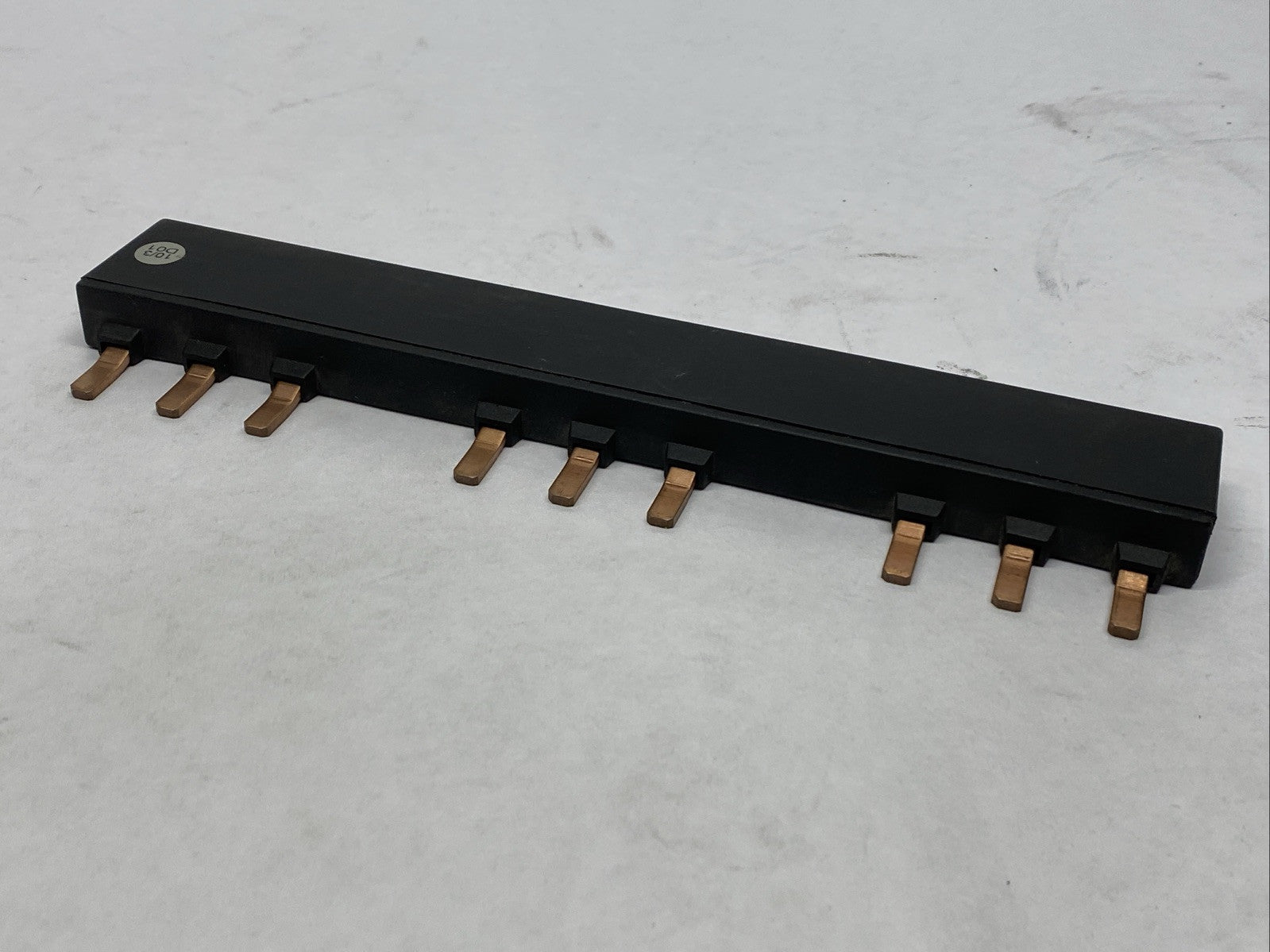 Moeller B3.1/3-PKZ2 Bus Bar 3-Position 100A 600VAC - Maverick Industrial Sales
