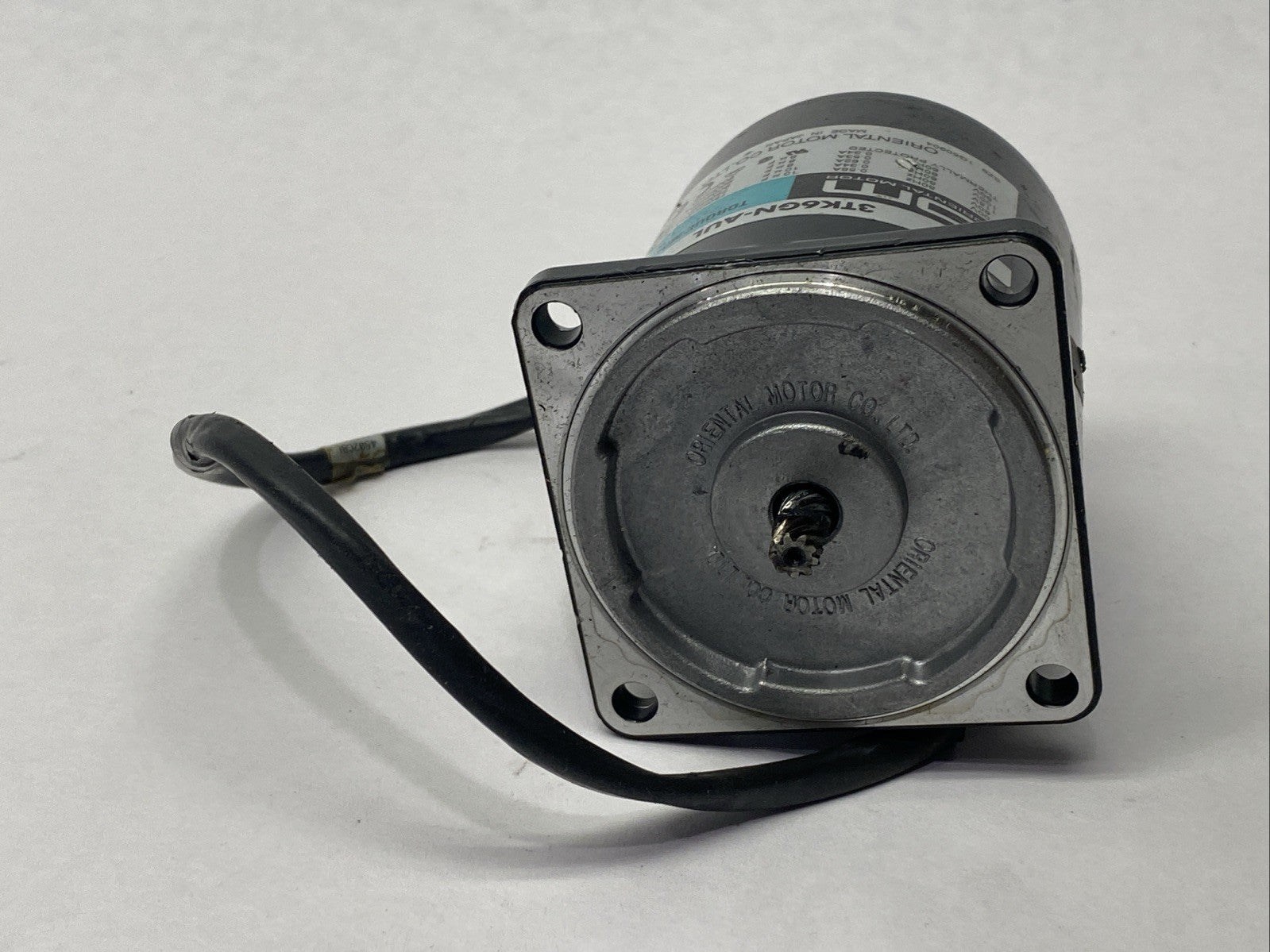 Oriental Motor 3TK6GN-AUL Torque Motor 900RPM 0.34A 60V 6W 1/125HP 1PH - Maverick Industrial Sales