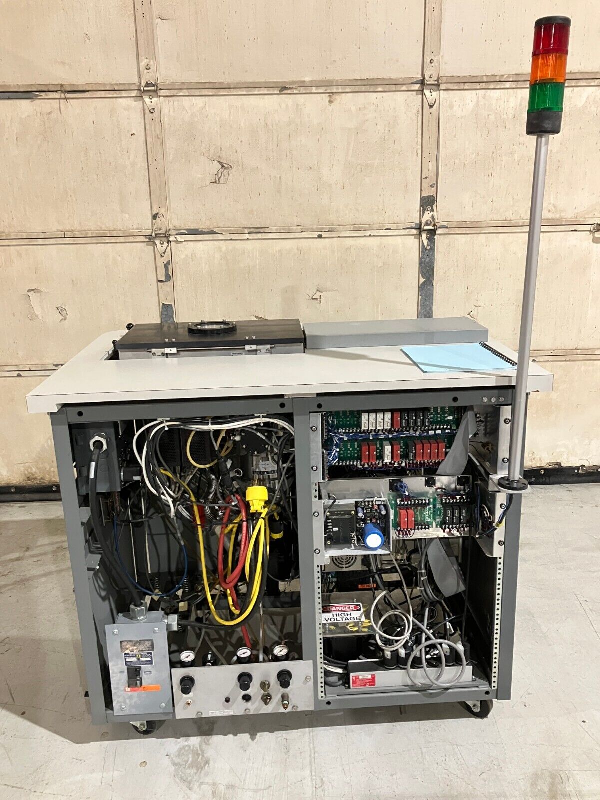 Crystal Plating Analyzer Qualifying Machine, Alcatel Ceramic, Transat CNA 300 - Maverick Industrial Sales