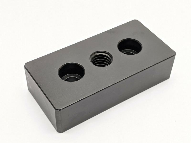 80/20 2135-BLACK Base Plate 1.5” x 3” - Maverick Industrial Sales