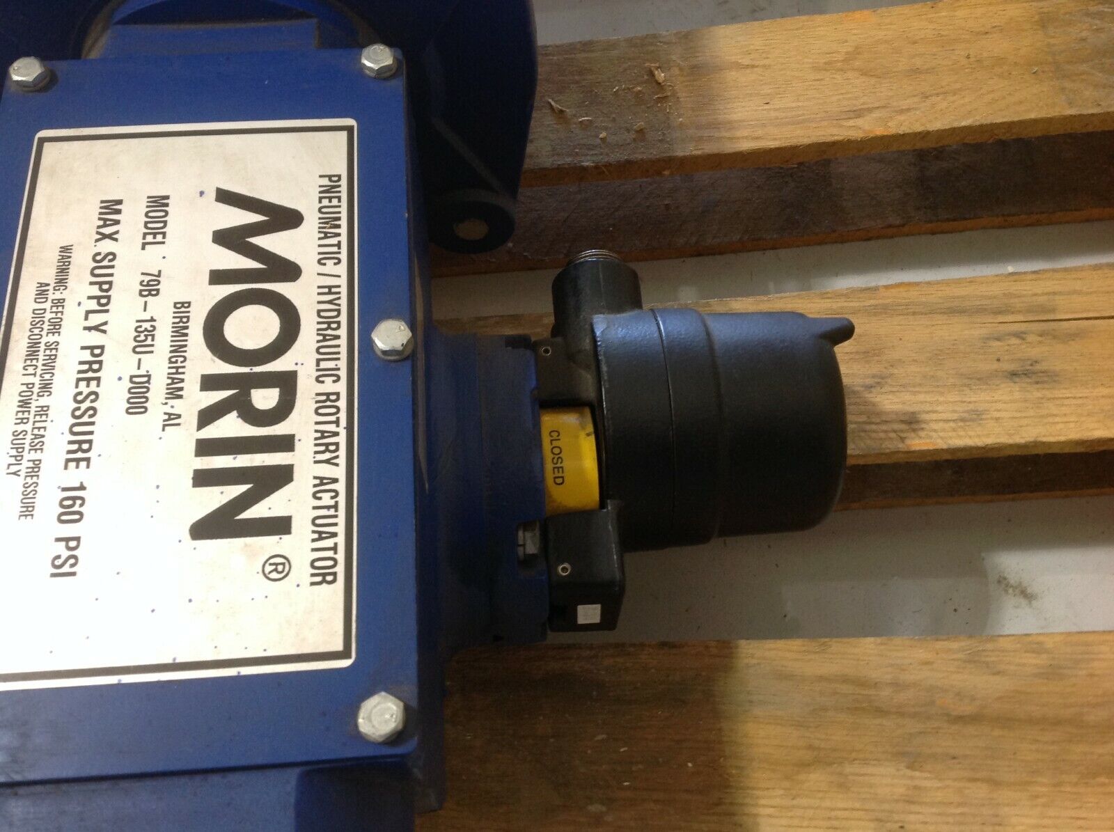 Morin 79B-135U-D000 Pneumatic / Hydraulic Rotary Actuator 160 Max PSI - Maverick Industrial Sales