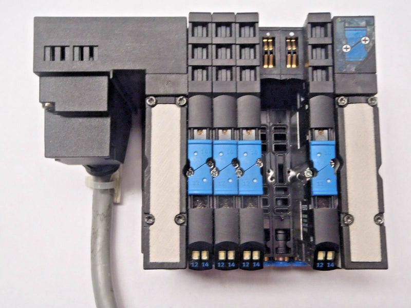 Festo Valve Terminal, CPA10-VI 6 Valve Positions (2) EMPTY (4) 173520 w/(4) B102 - Maverick Industrial Sales