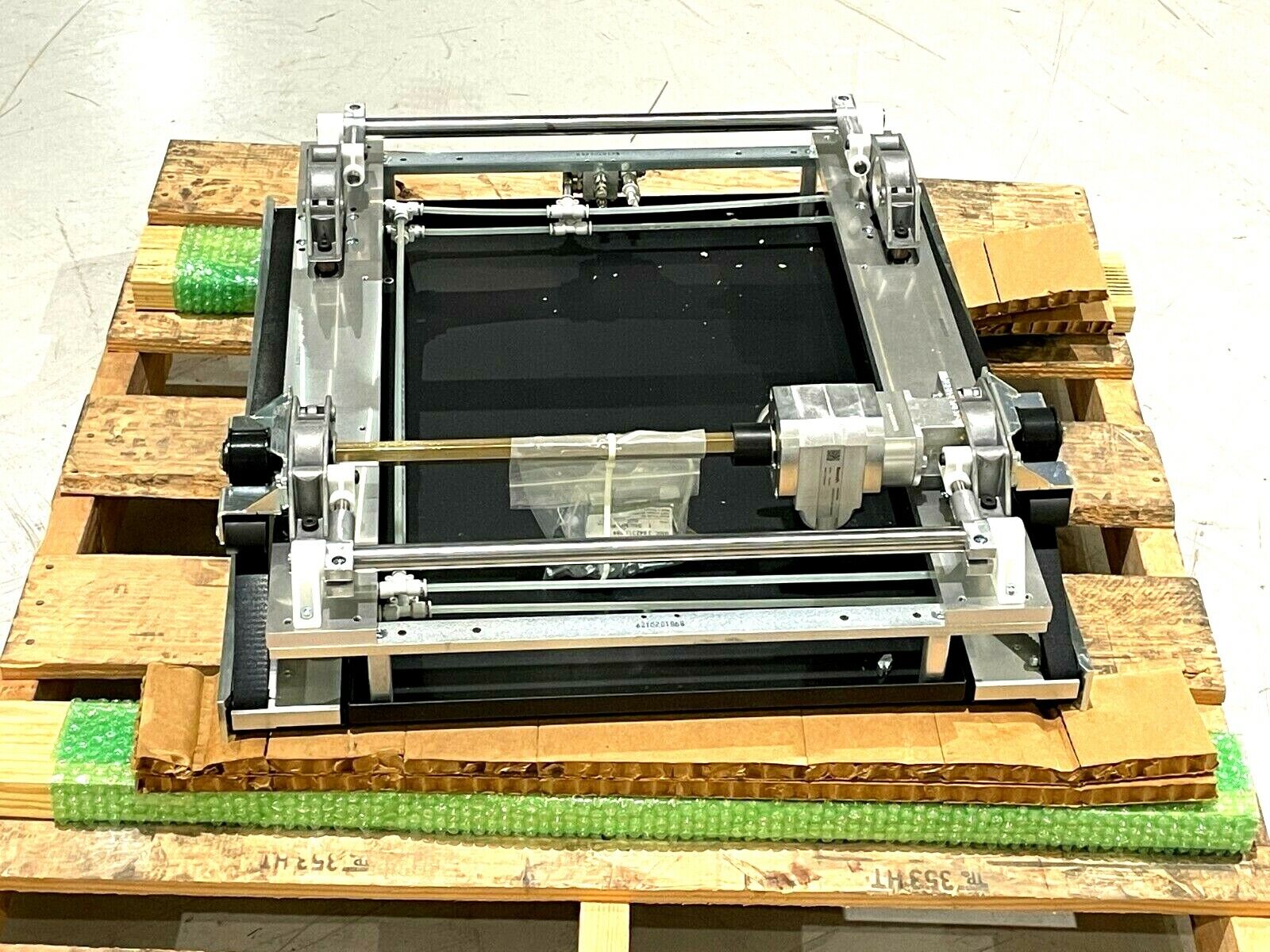Bosch Rexroth 3841056096 Lift Transfer Unit HQ2-DPXBQ800BL1040 No Motor - Maverick Industrial Sales