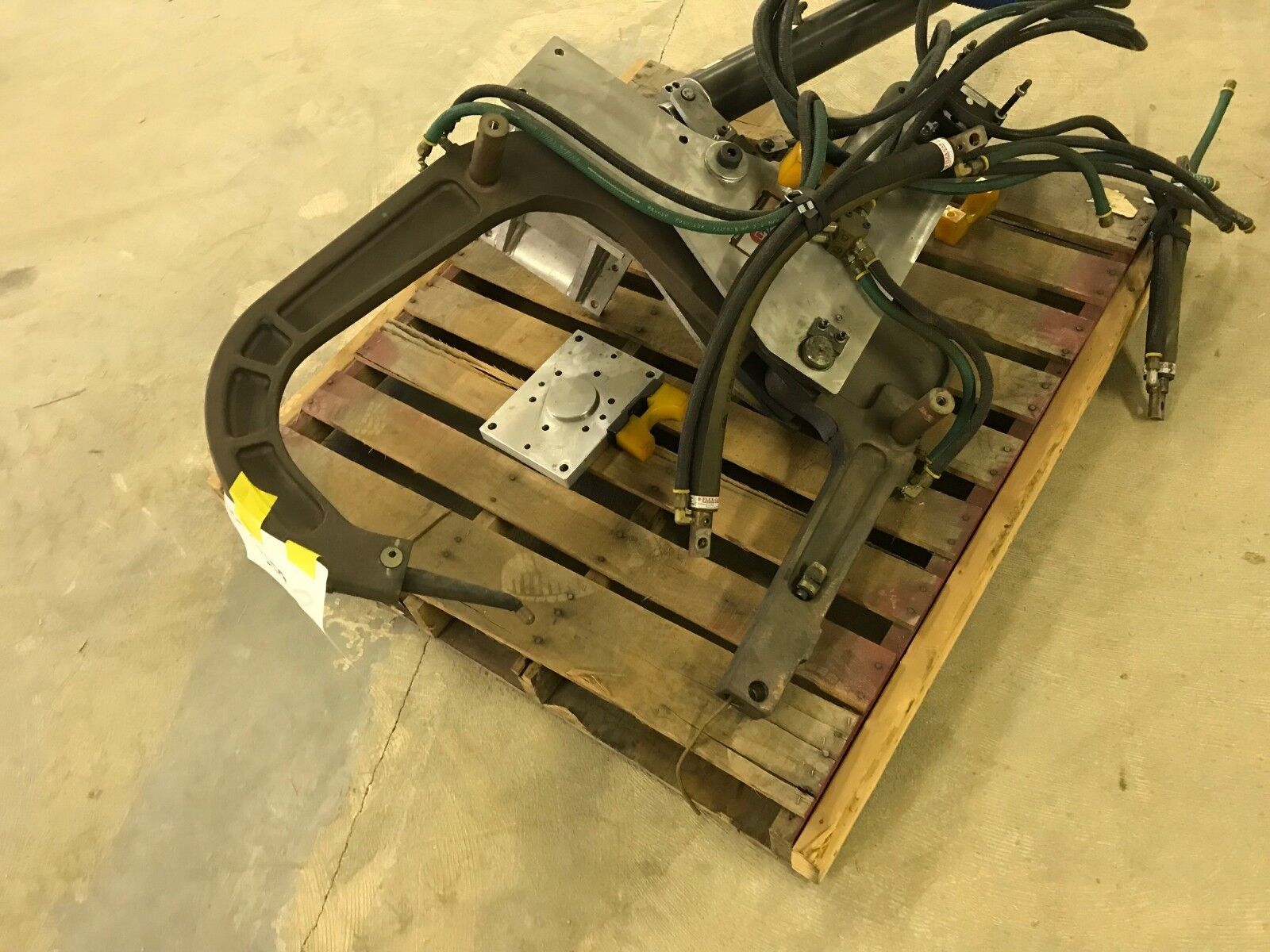 TG Systems GTS 2189 Robotic Spot Weld Gun Robot Welder Resistance Welding - Maverick Industrial Sales