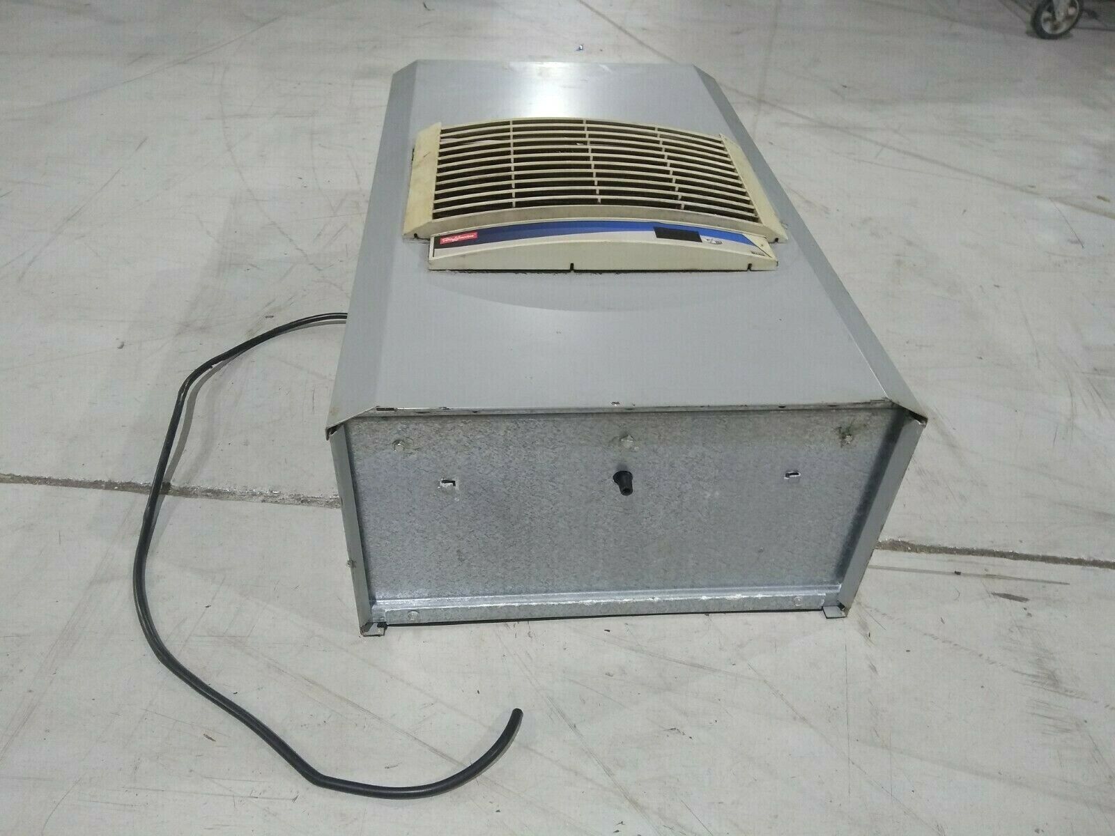 APW McLean M28-0416-G007H Electronic Enclosure Air Conditioner 115V 1PH - Maverick Industrial Sales