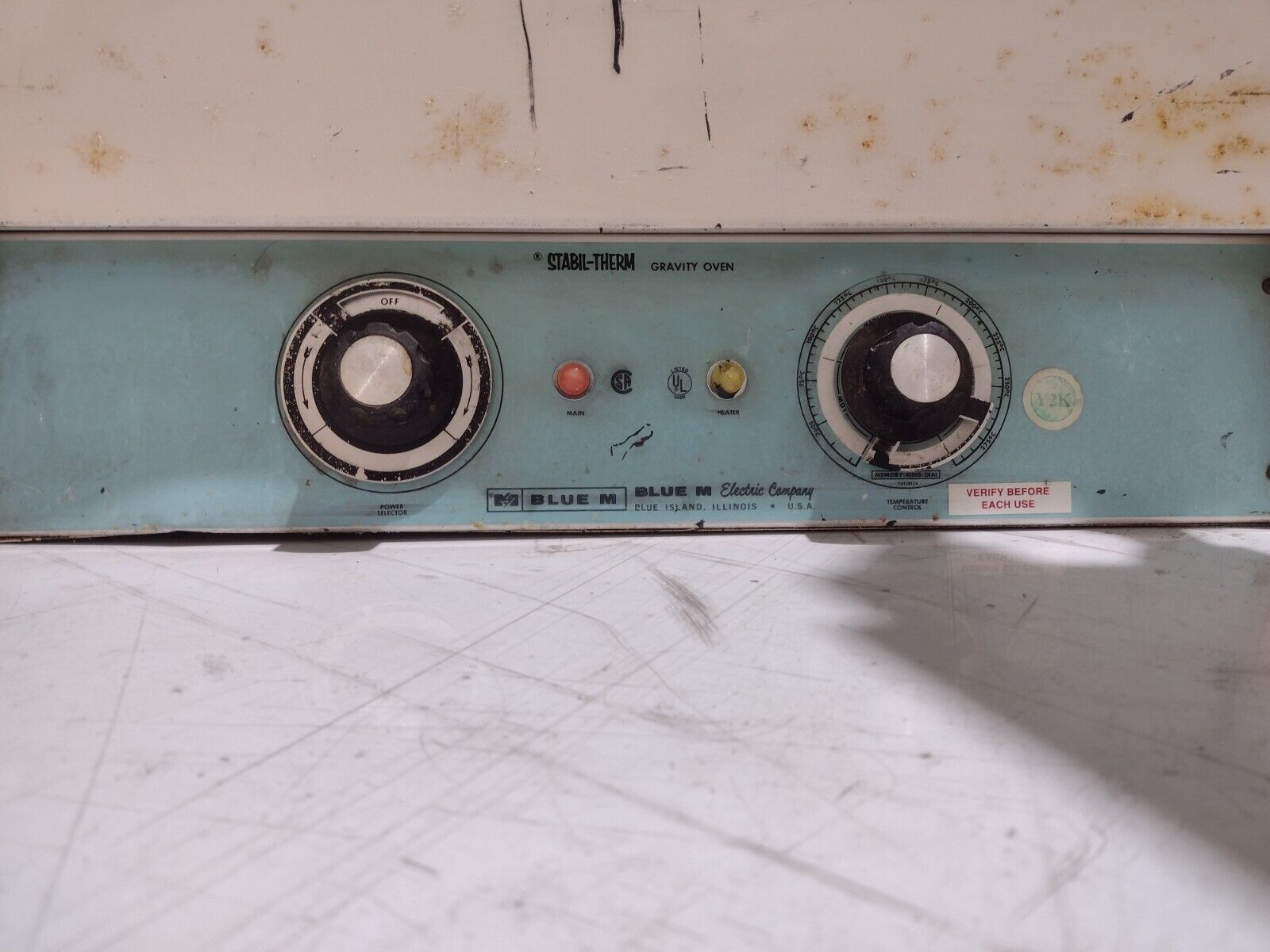 Blue M OV-18C Benchtop Lab Oven 240V 1PH 100F/38C- 550F/288C 1.9KW With Max Set - Maverick Industrial Sales