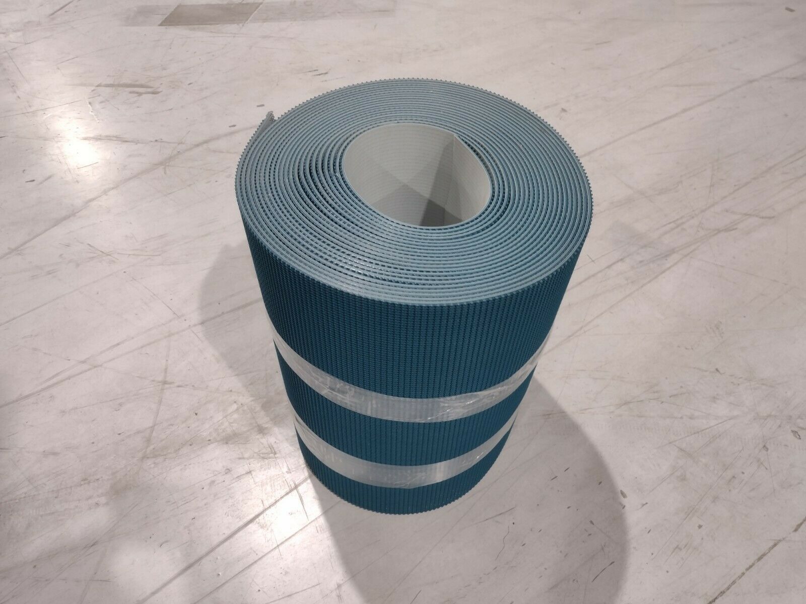 MOL Conveyor Belts 2AR36-0BG-RT 18" x 75' Industrial Grade PVC Belt - Maverick Industrial Sales
