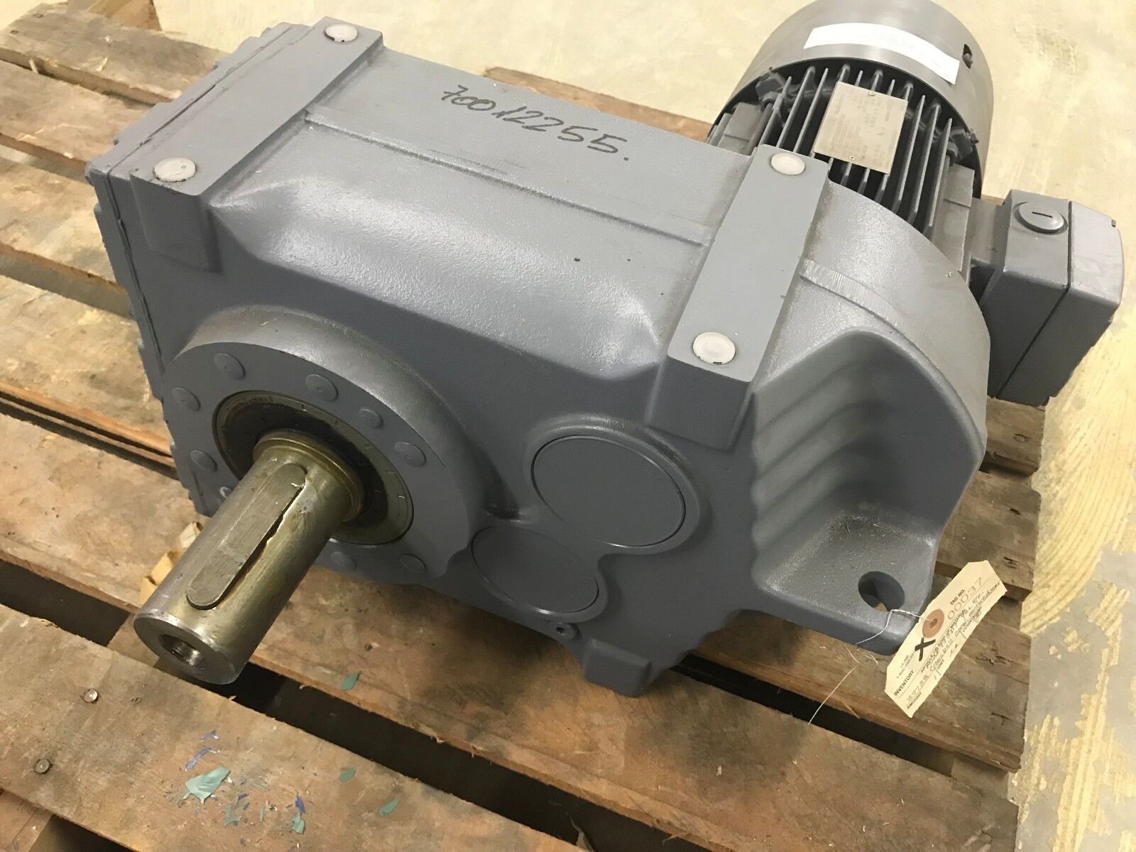 SEW-USOCOME F77 SDT90L8/2/BMG/HF/TH/IS Electric Motor & Reducer Drive 1.77HP - Maverick Industrial Sales