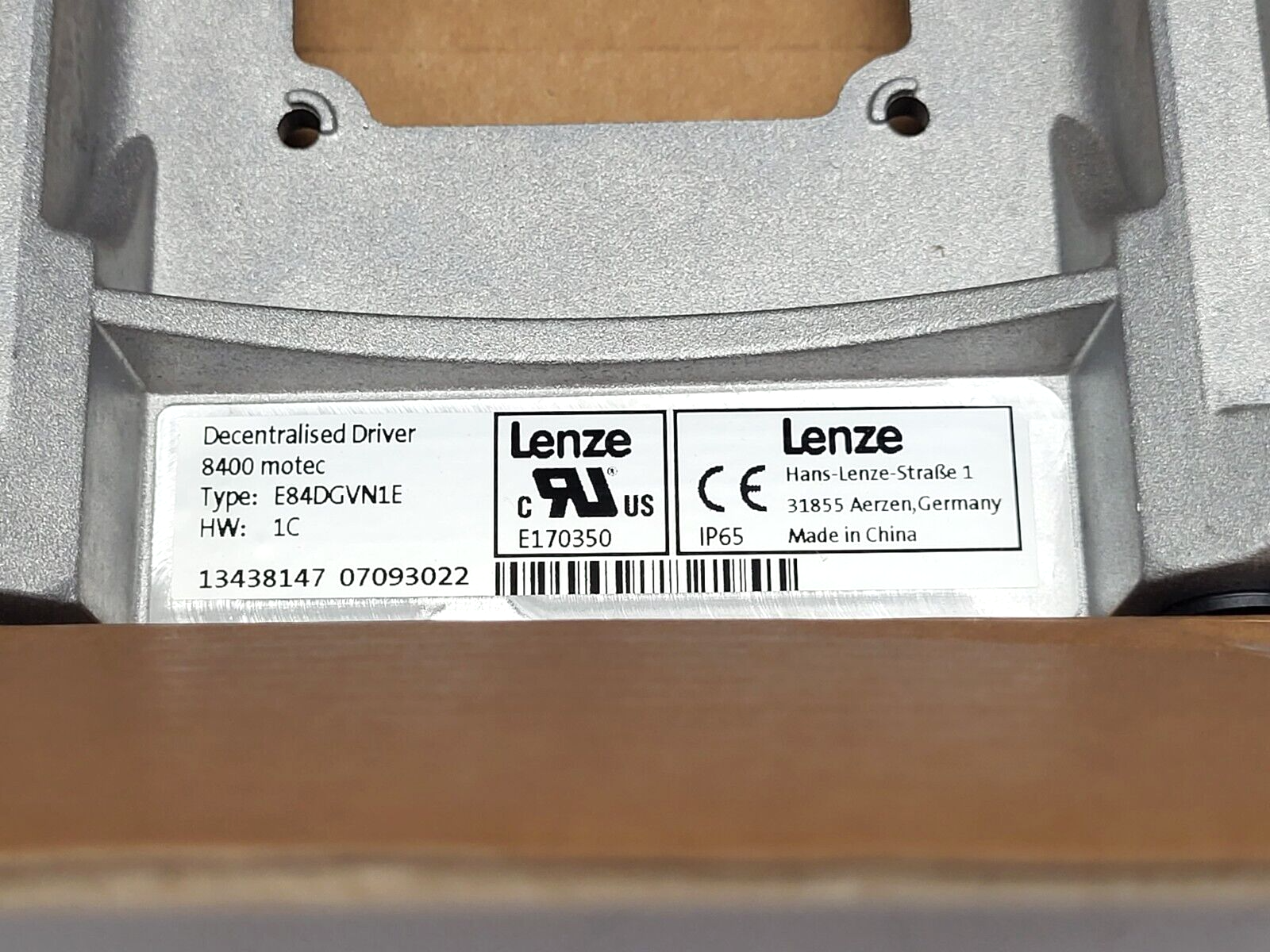 Lenze E84DGVN1E Decentralised Driver 8400 Motec NO CONNECTOR - Maverick Industrial Sales