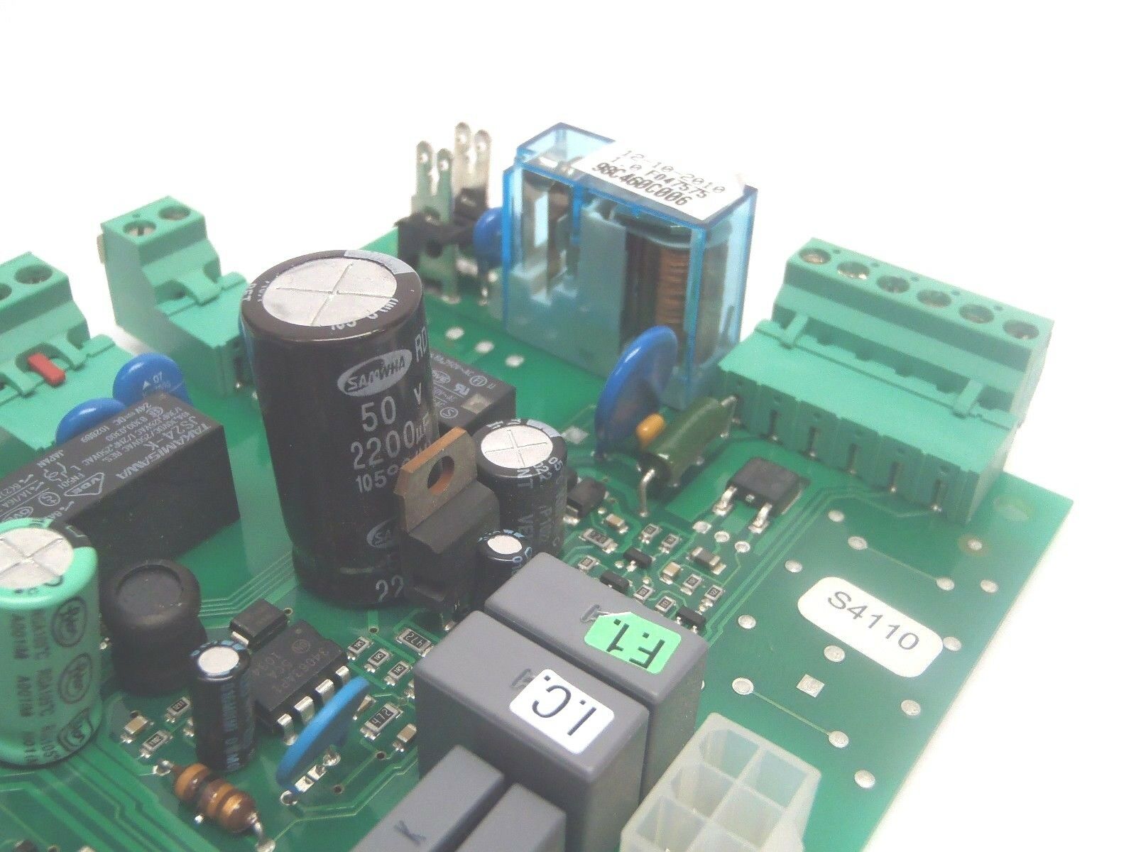 Carel 98C460C006 99498B Humistat Controller Interface Board 12-10-10 1.0 F047575 - Maverick Industrial Sales