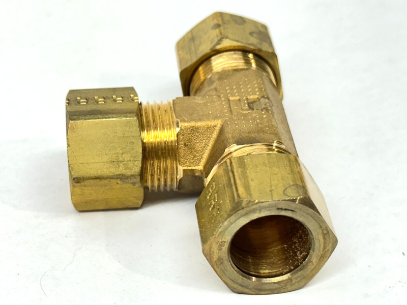 3/8 Tube OD Compression to 1/4 Male Npt Run Tee Fitting Adapter
