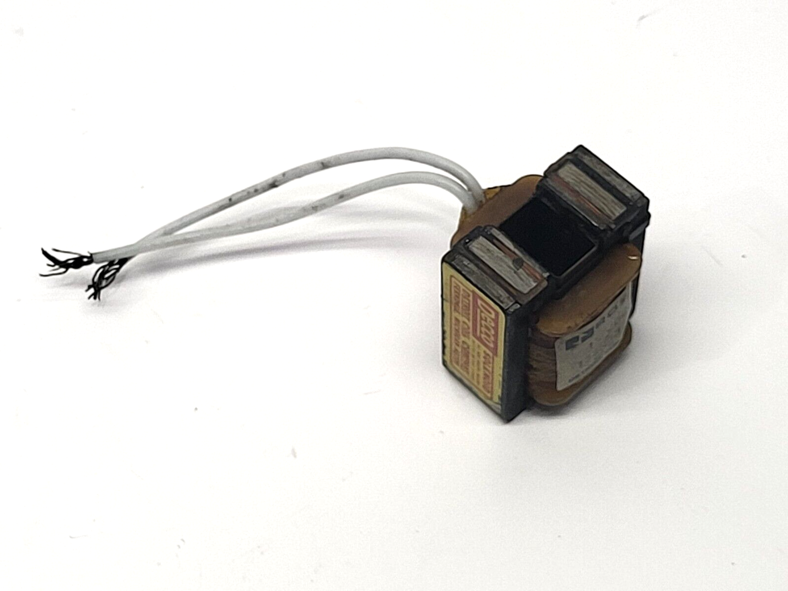 138K33 | Detroit Coil Co Ross Solenoid Valve Coil - Used - Maverick Industrial Sales