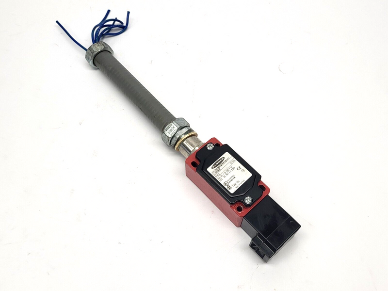 Banner SI-LM40KHF Safety Limit Switch 49476 - Maverick Industrial Sales