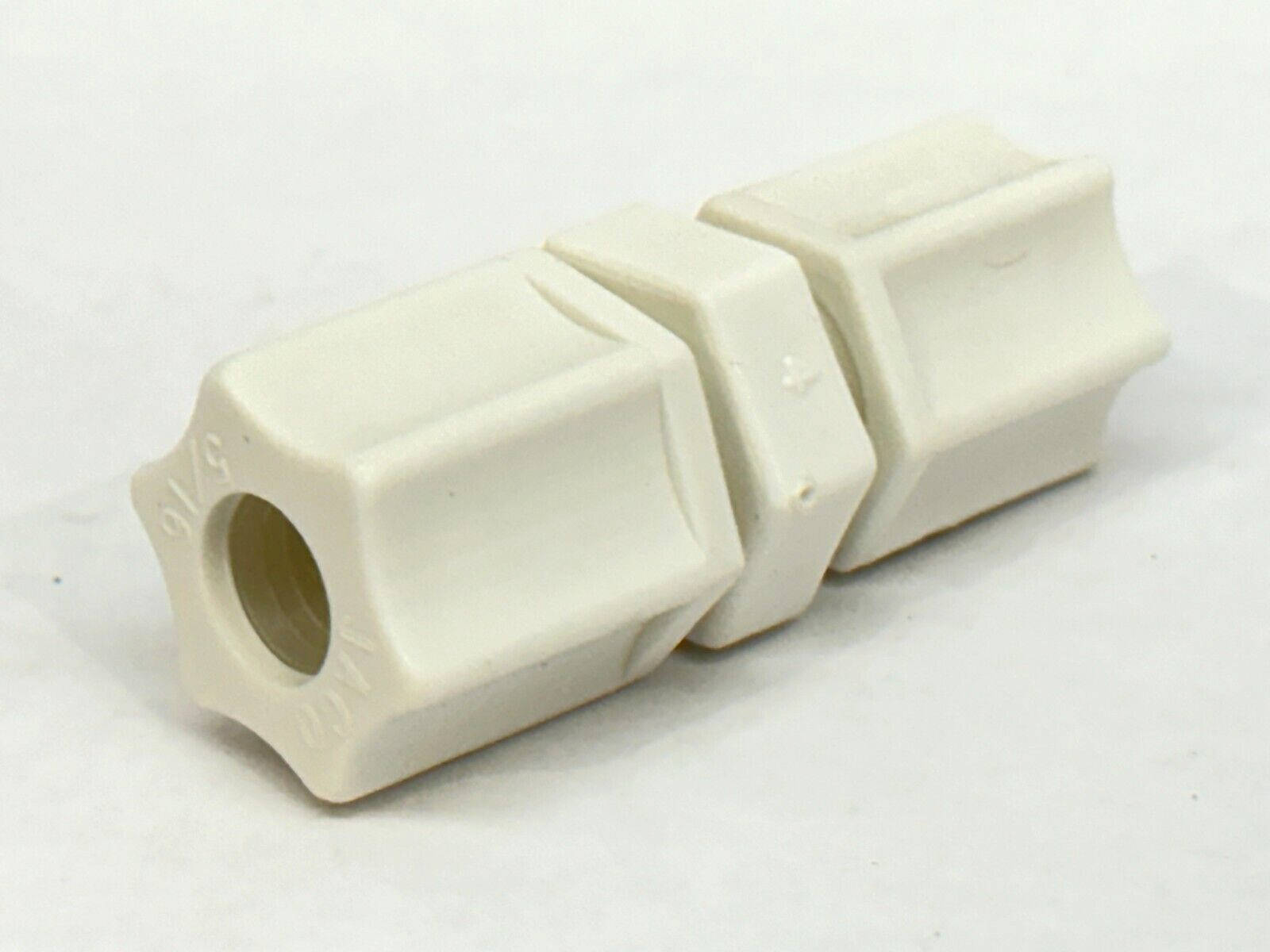 JACO 15-5-4-P-PG Polypropylene Reducing Union 5/16 OD x 1/4 OD Tube LOT OF 7 - Maverick Industrial Sales