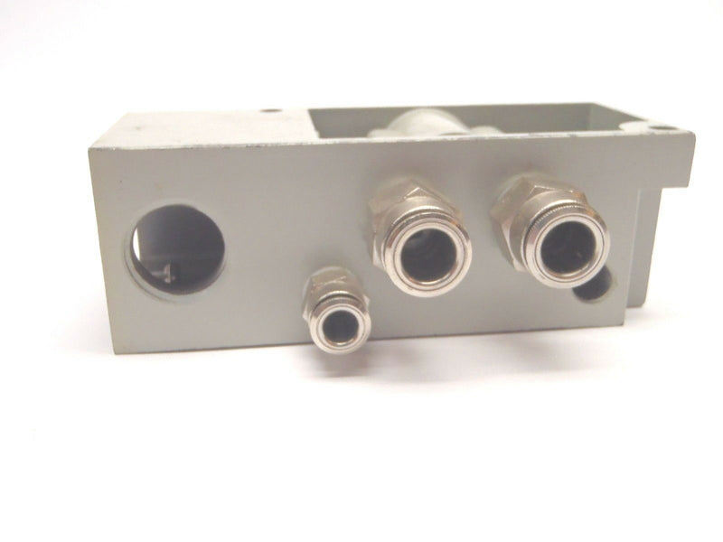 NUMATICS 5 Port Distribution Block with Quick Release Fittings - Maverick Industrial Sales