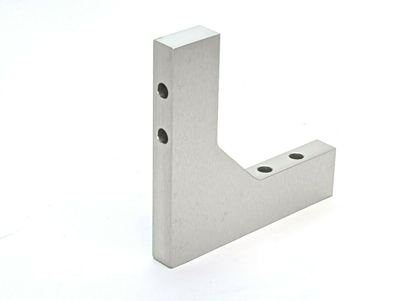 MiSUMi RBDW100-100-T12 Gusset w/ Thru Hole Standard Perpendicularity - Maverick Industrial Sales