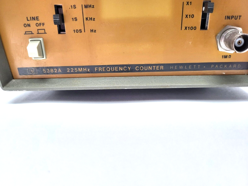 HP 5382A Frequency Counter 225MHz BROKEN BASE - Maverick Industrial Sales