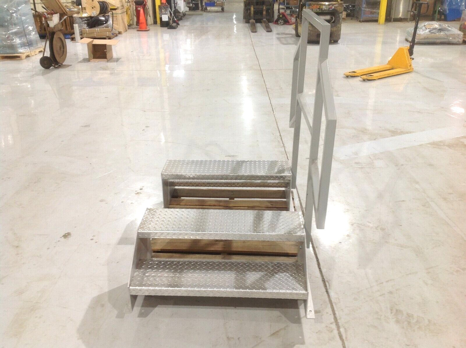 Industrial Inspection Access Conveyor Stairway 59.5" X 40", 20" Gap 14" Stair Ht - Maverick Industrial Sales