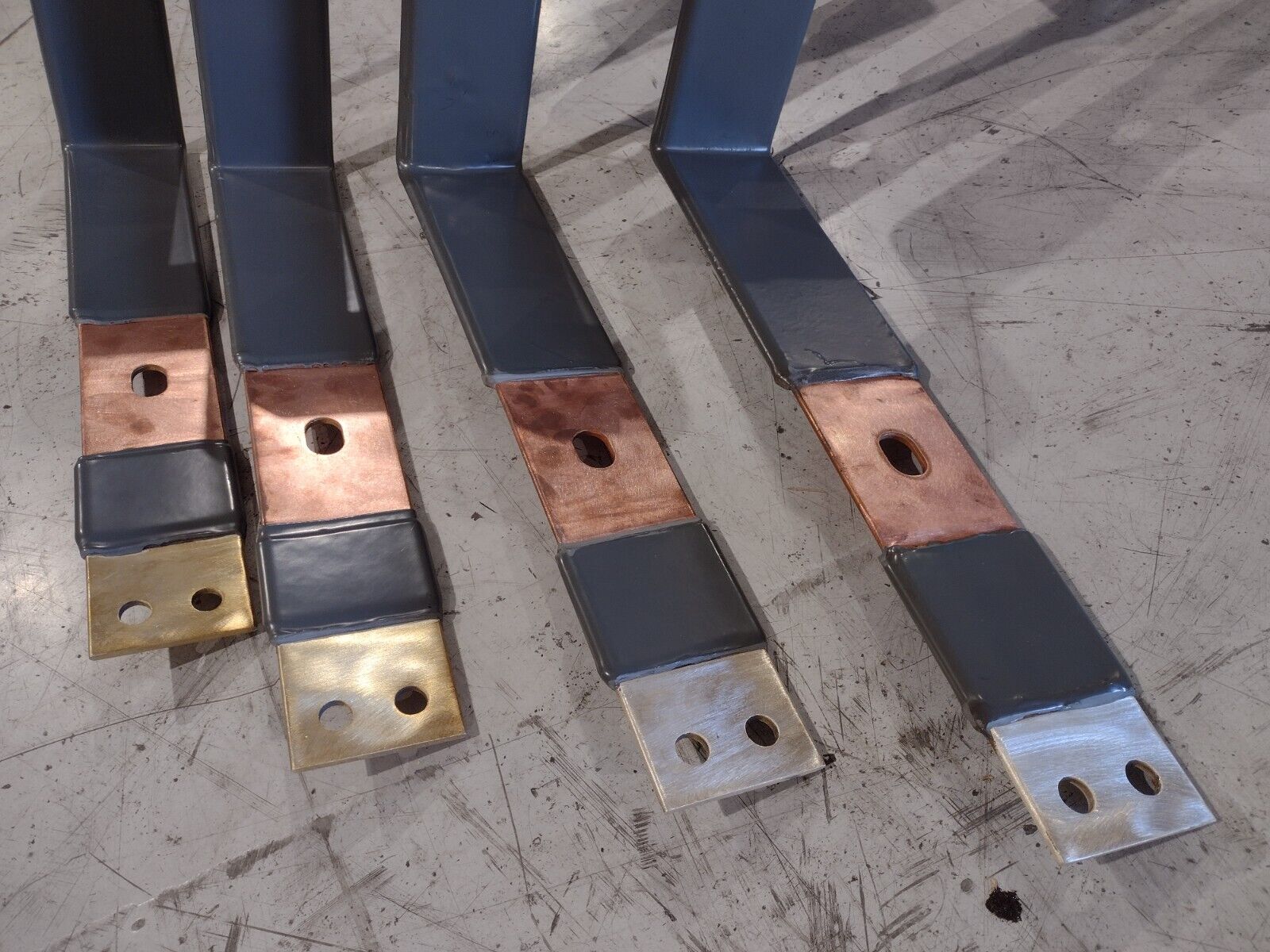Powell 41418HBDF10719 Conductor Bus Bar Vert/Horiz Elbow  4" x 1/4" LOT OF 4 - Maverick Industrial Sales