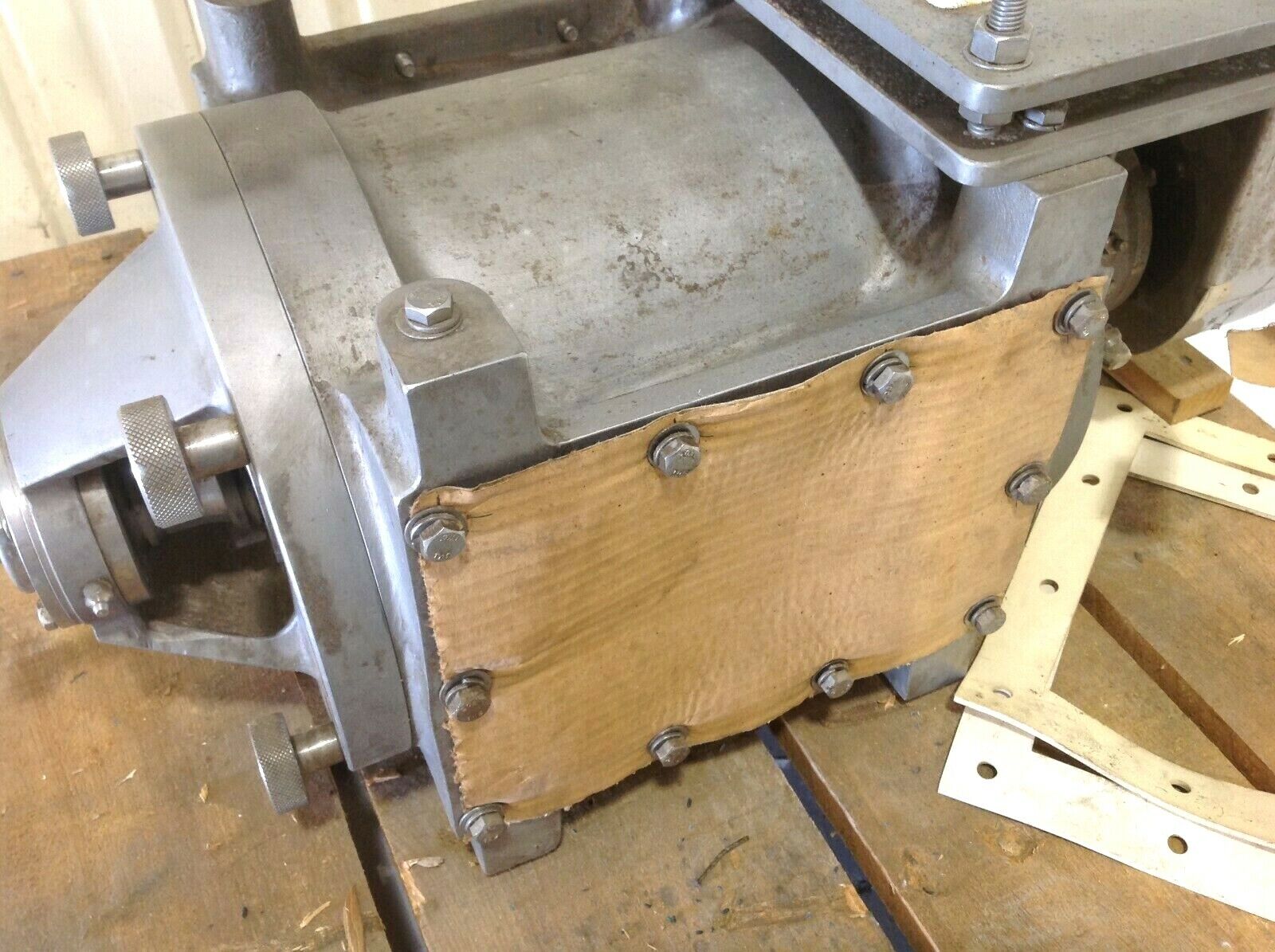 NU-CON 5509630 Rotary Valve, Dry Bulk Material - Maverick Industrial Sales