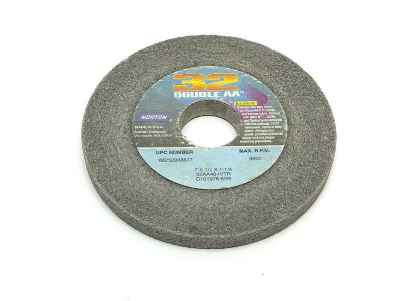 Norton 32AA46-IVTR Grinding Wheels 1-1/4" Bore 3600 RPM LOT OF 5 - Maverick Industrial Sales