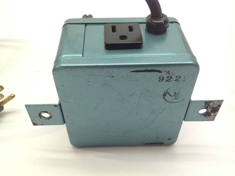 Staco Energy 033-0125 Variable Autotransformer 0-130 - Maverick Industrial Sales