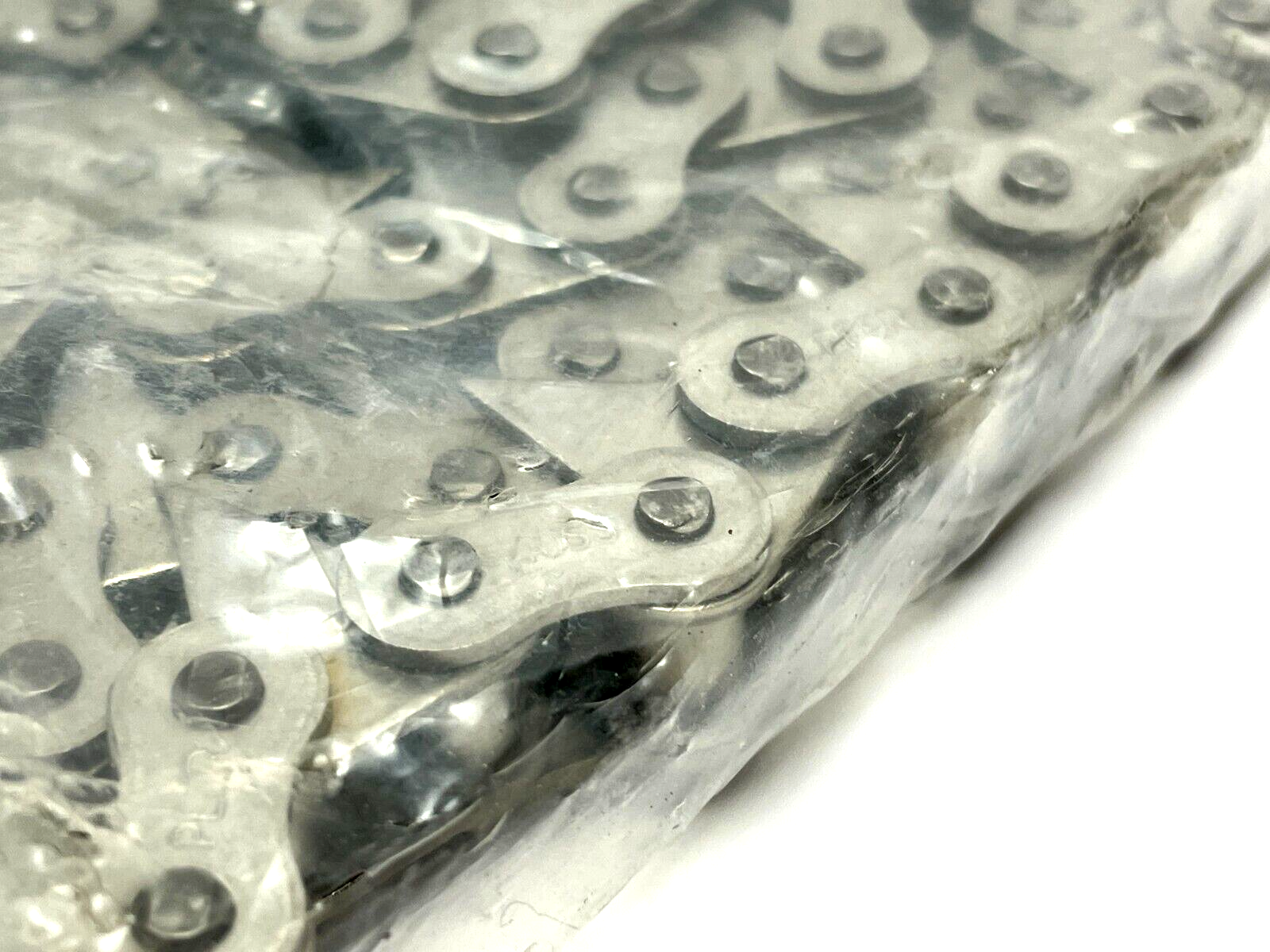 Peer Chain 04648359 Roller Chain 40SS RIV X 10 FT ST E2LR - Maverick Industrial Sales