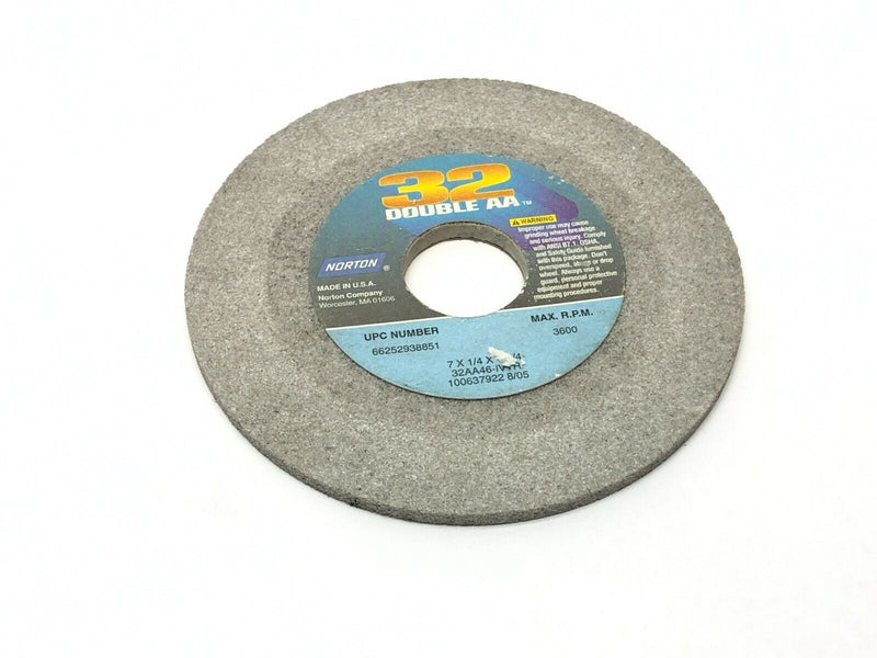 Norton 32AA46-IVTR Grinding Wheels 1-1/4" Bore 3600 RPM LOT OF 5 - Maverick Industrial Sales